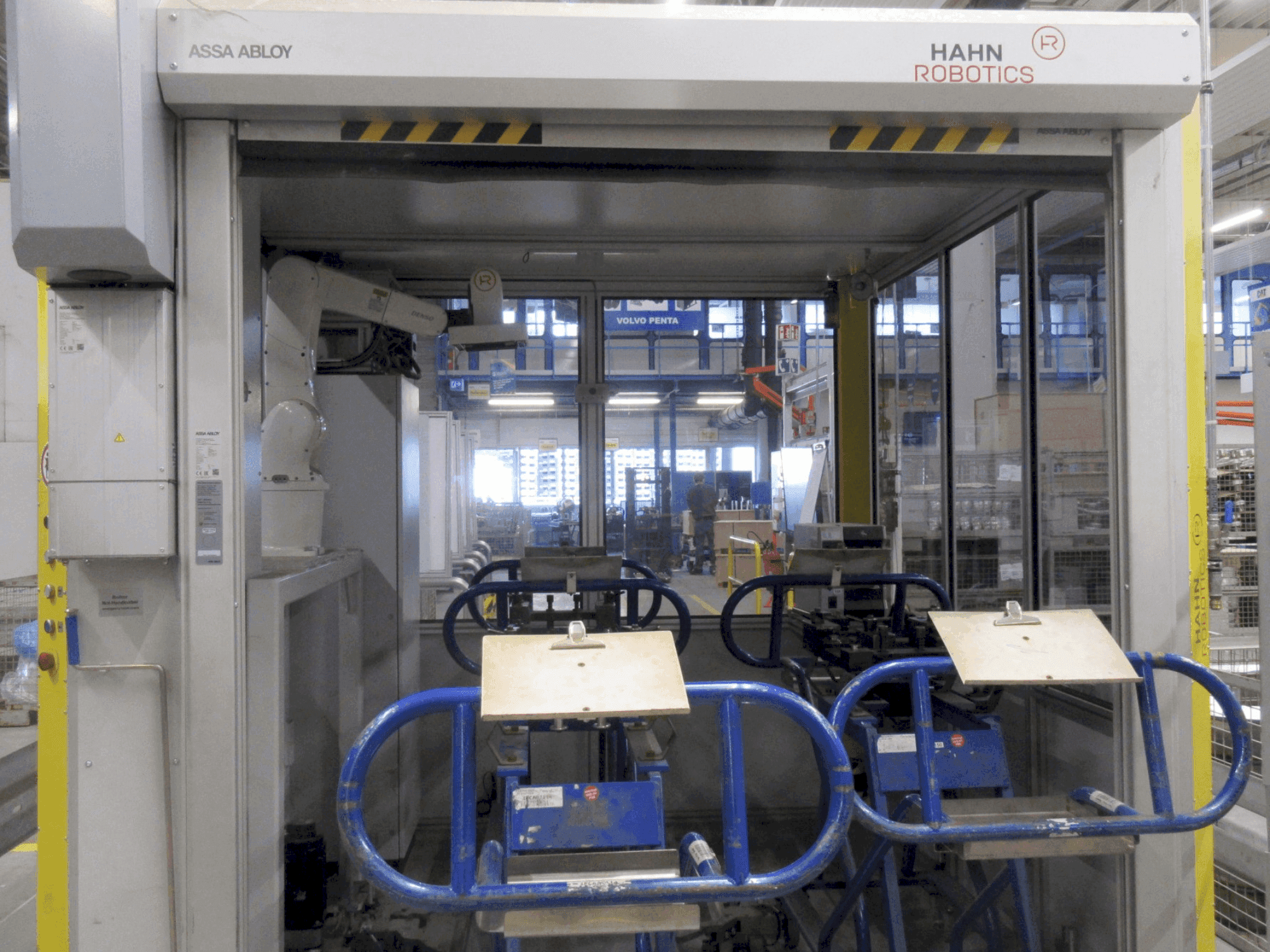 Masina HAHN Robotics CAT Final Check EOL (2021) eestvaade