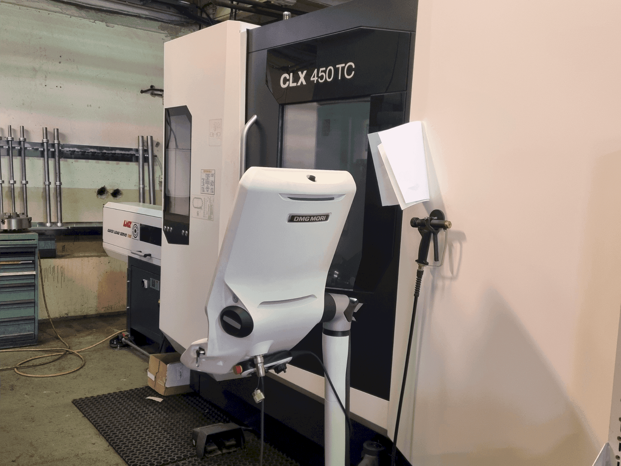Masina DMG MORI CLX 450 TC eestvaade