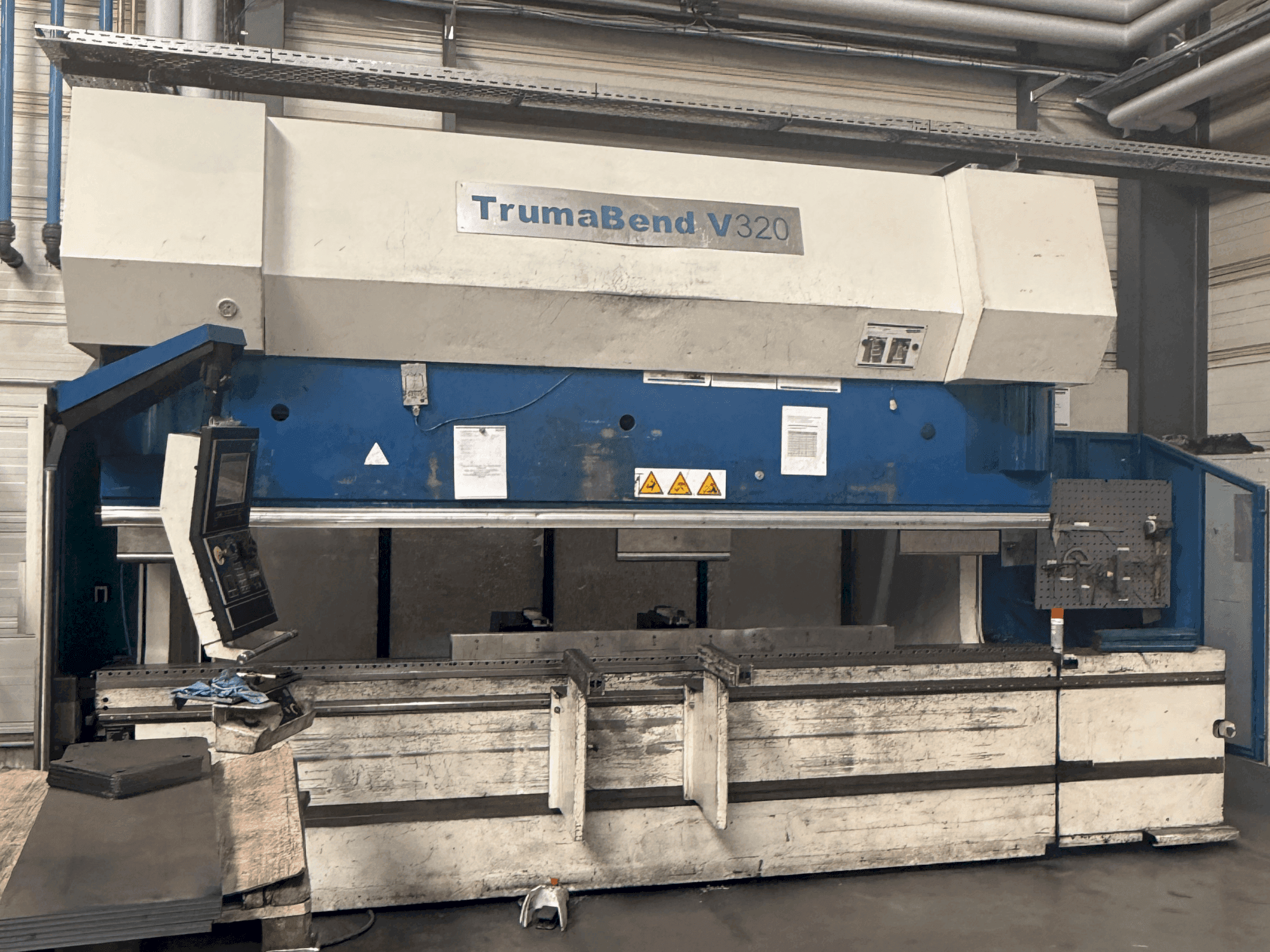 Masina TRUMPF TrumaBend V320 eestvaade