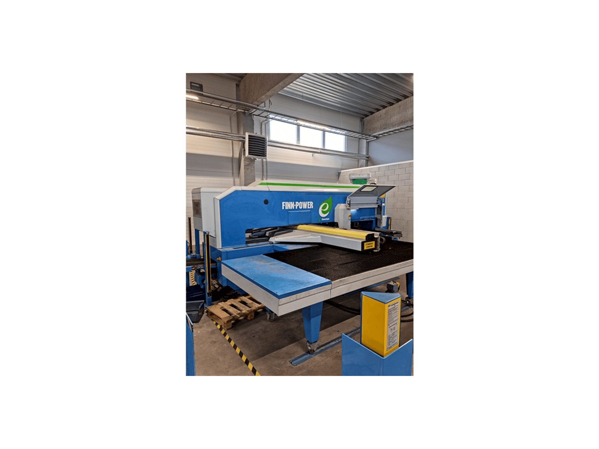 Masina Finn-Power E5 eestvaade