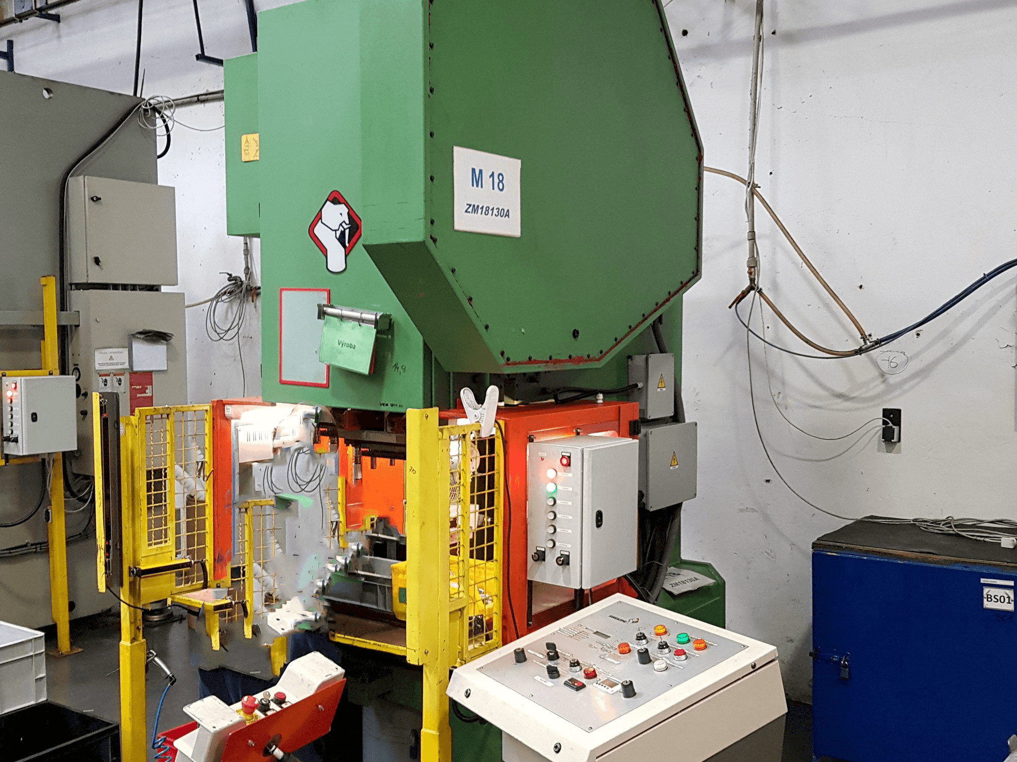 Masina Giacomo T 130R eestvaade