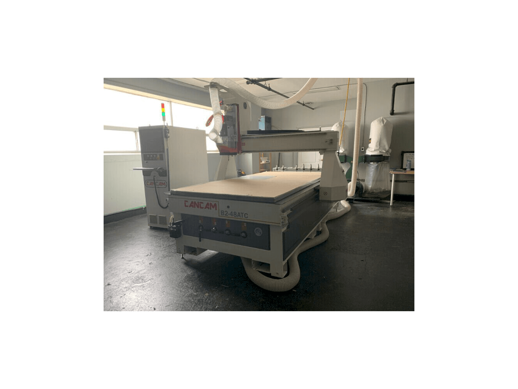 Masina CanCam B2-48 ATC eestvaade