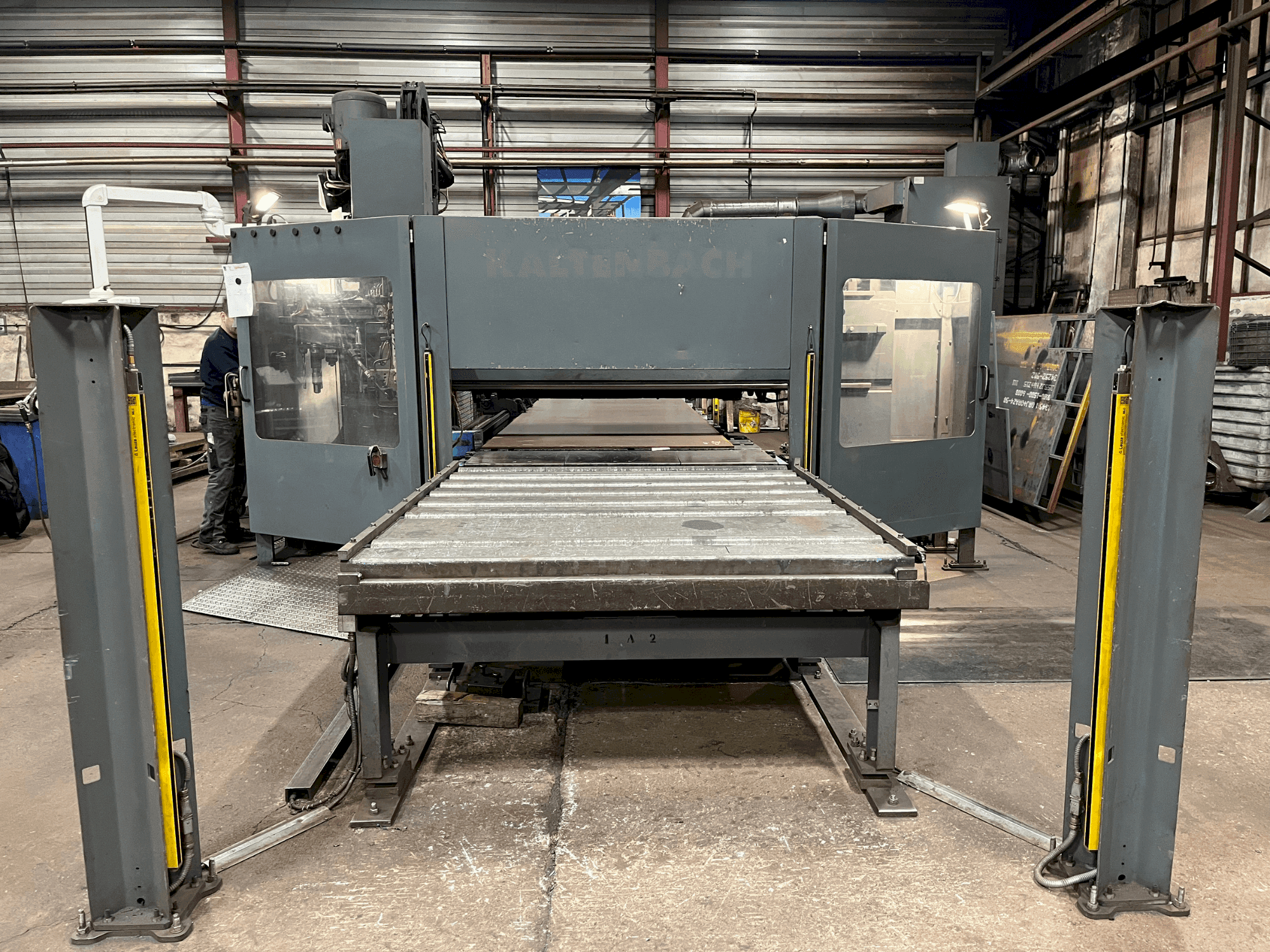 Masina KALTENBACH KF 1606 eestvaade