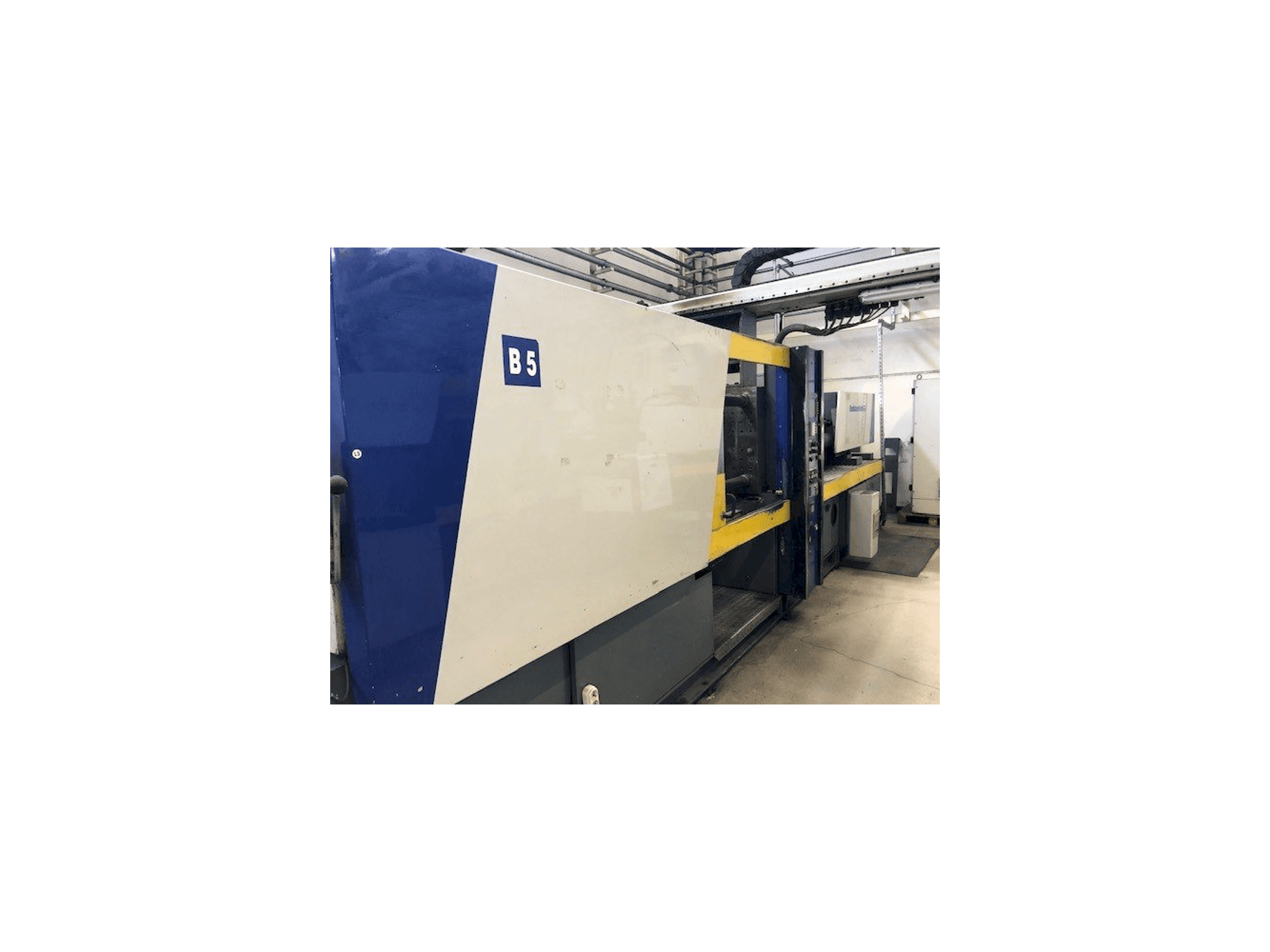 Masina Battenfeld BC-T 1800 /1000 eestvaade