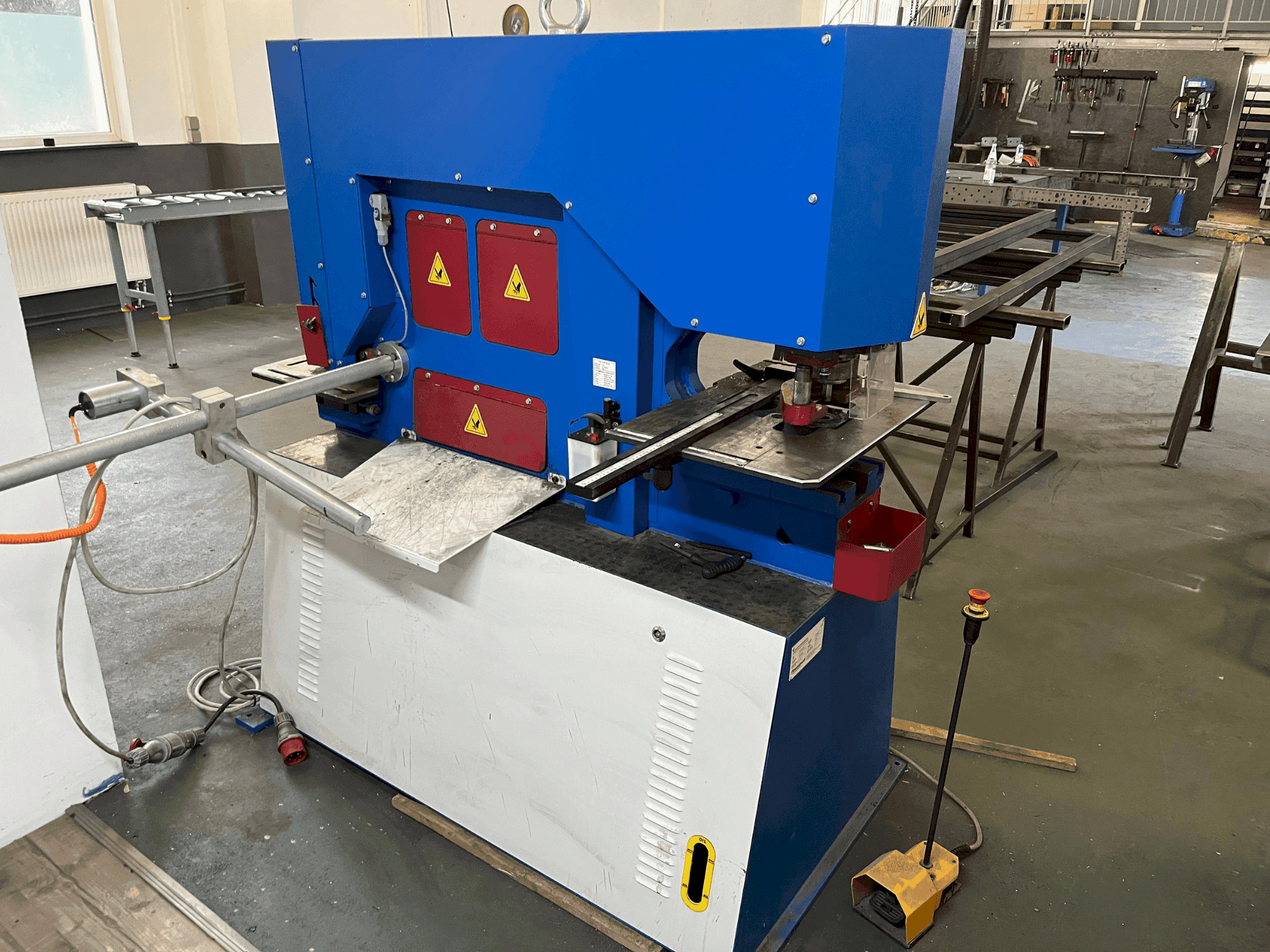 Masina Metallkraft HPS 65 DS eestvaade