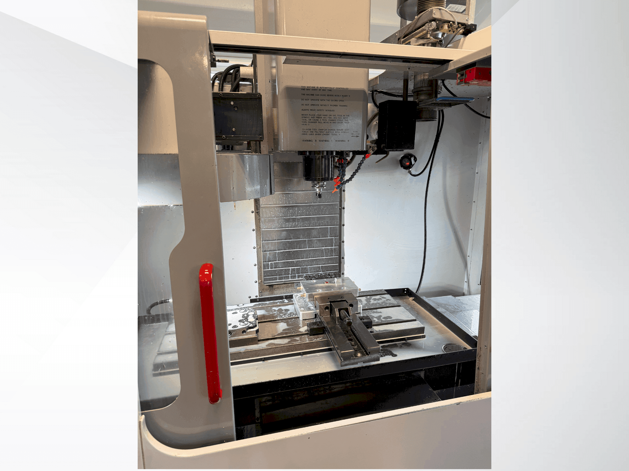 Masina HAAS VF-2DHE eestvaade