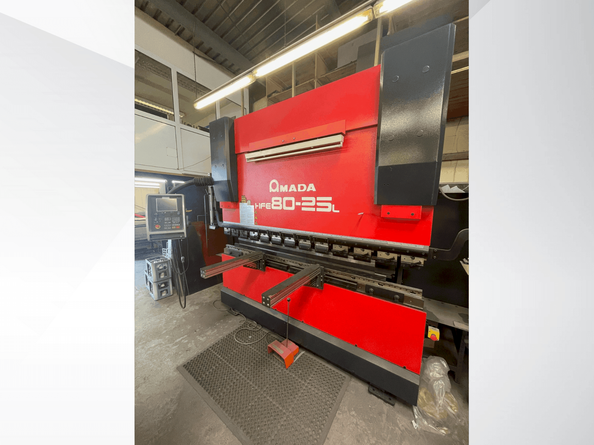 Masina AMADA HFE 80-25 L eestvaade