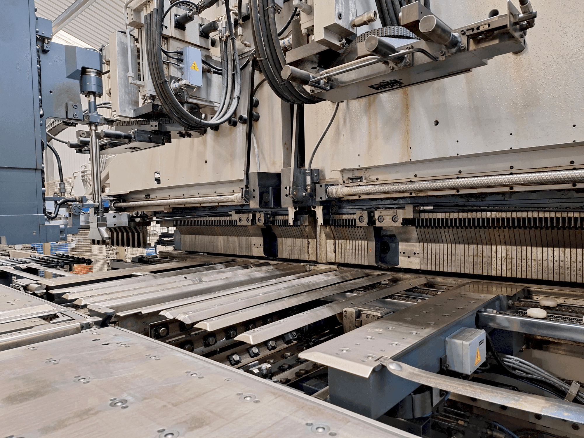 Masina Salvagnini P4-2220 eestvaade