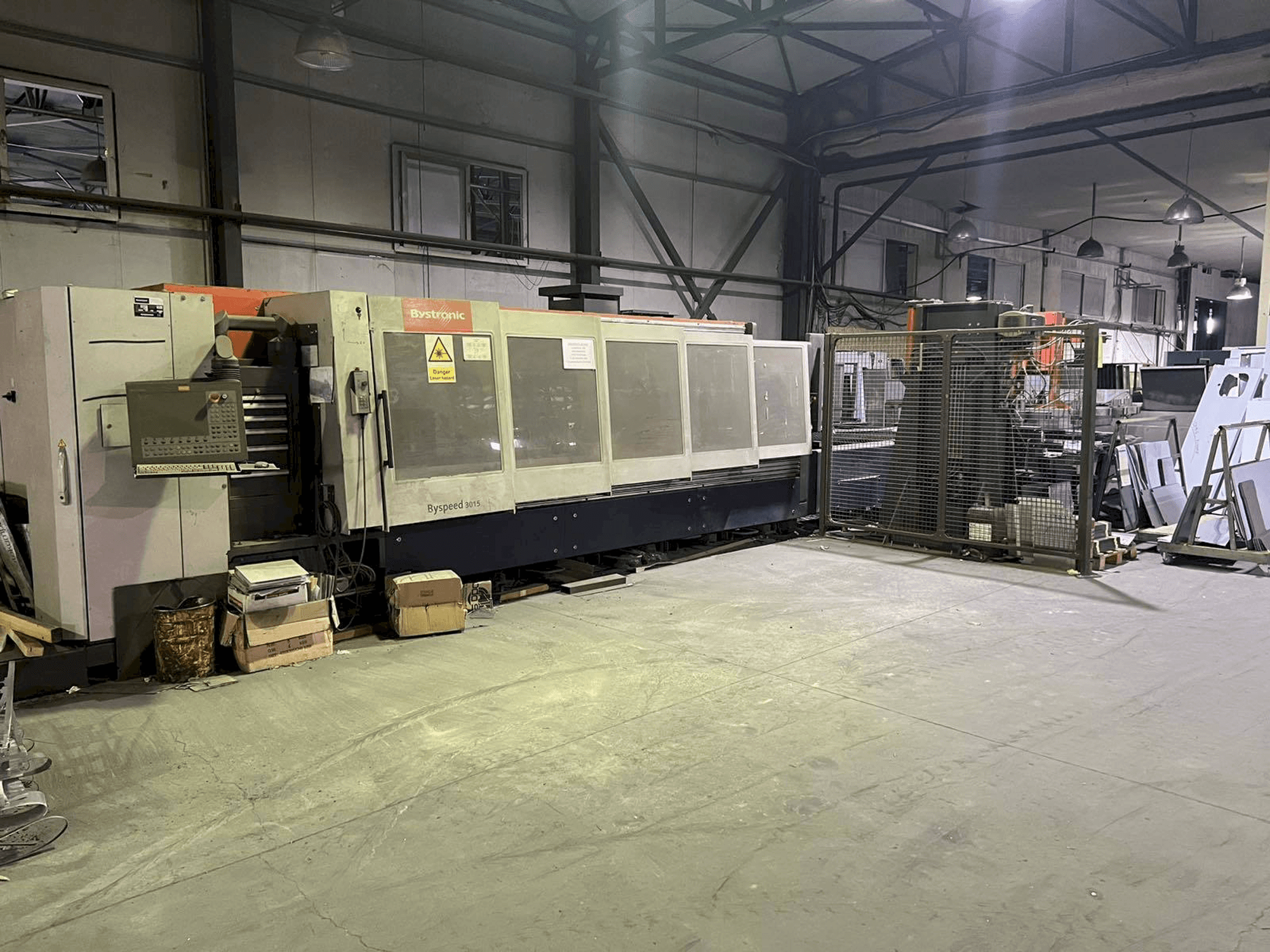 Masina Bystronic Byspeed 3015 eestvaade