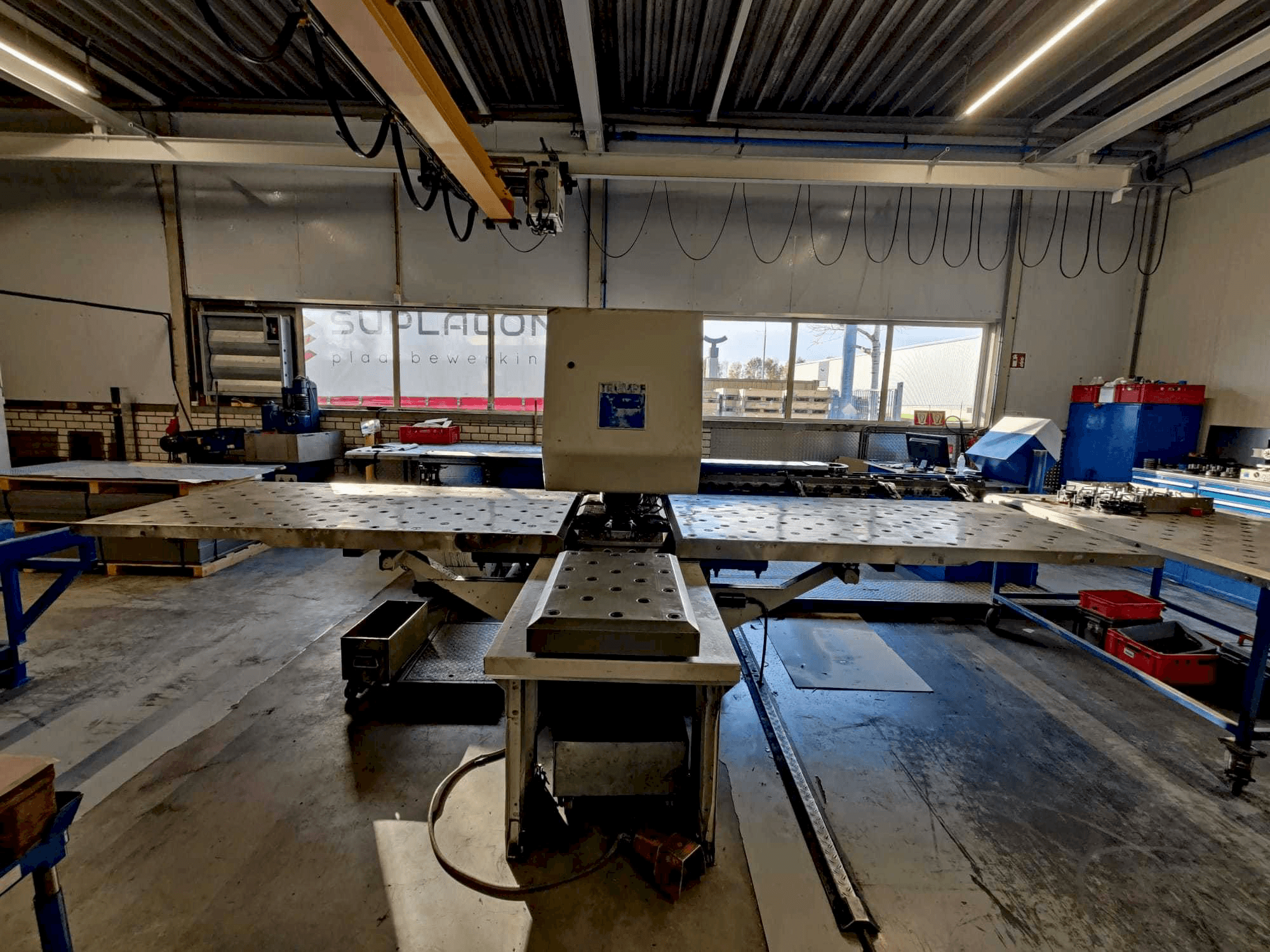 Masina Trumpf Trumatic 500 eestvaade