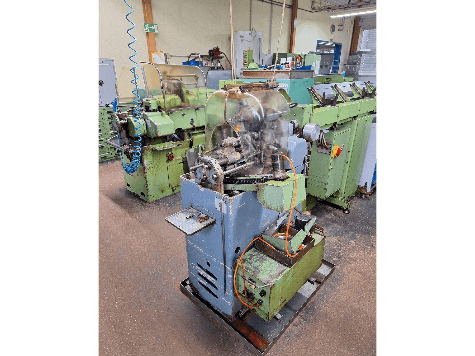 Masina TRAUB A25 vasaku külje vaade