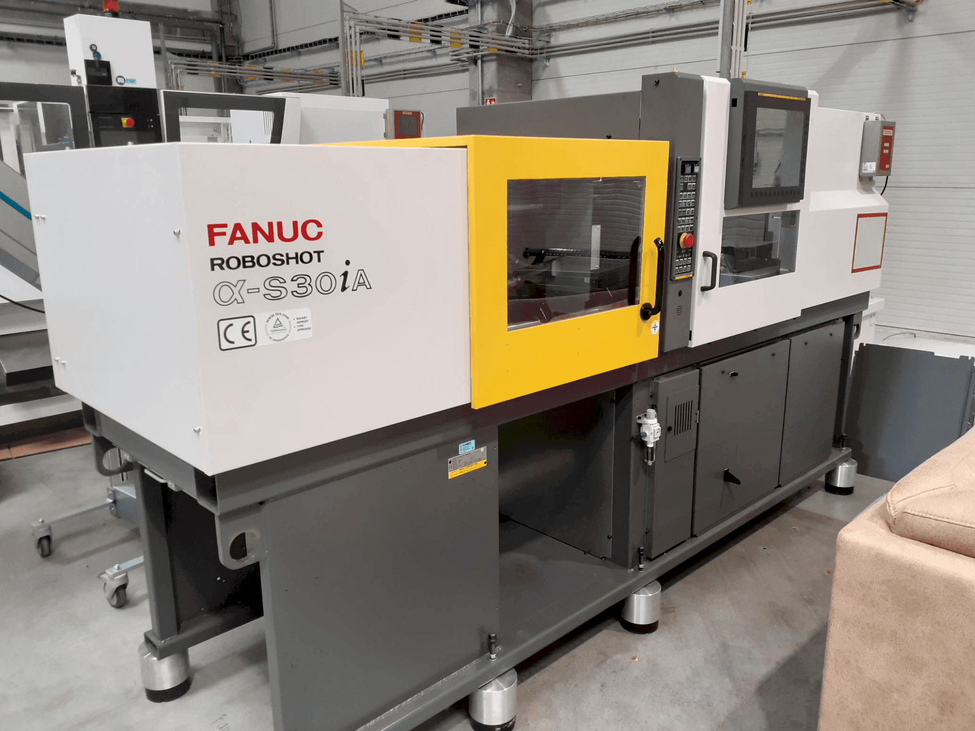 Masina FANUC ROBOSHOT α-S 30iA eestvaade