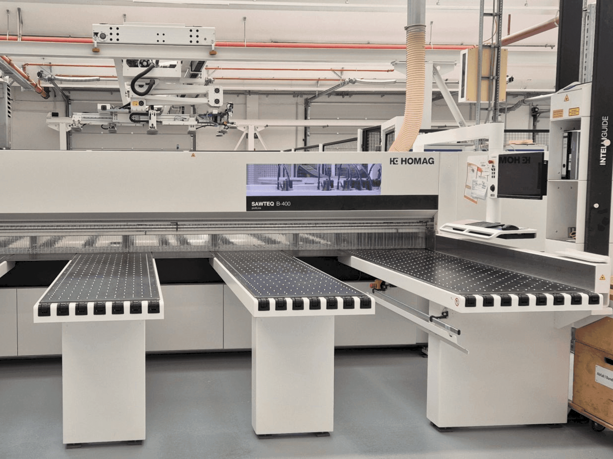 Masina HOLZMA HPP 400 eestvaade