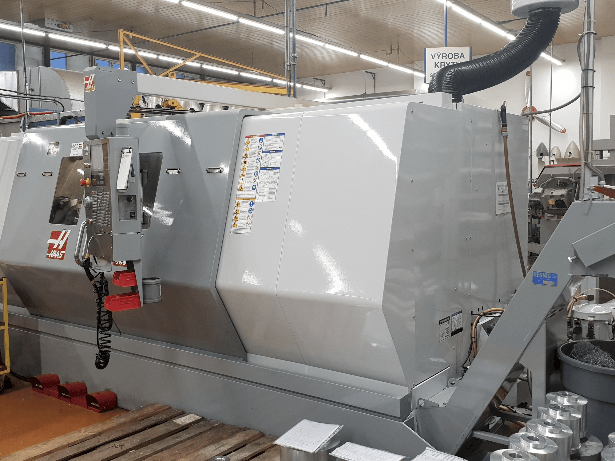 Masinavaade HAAS SL-40 paremalt