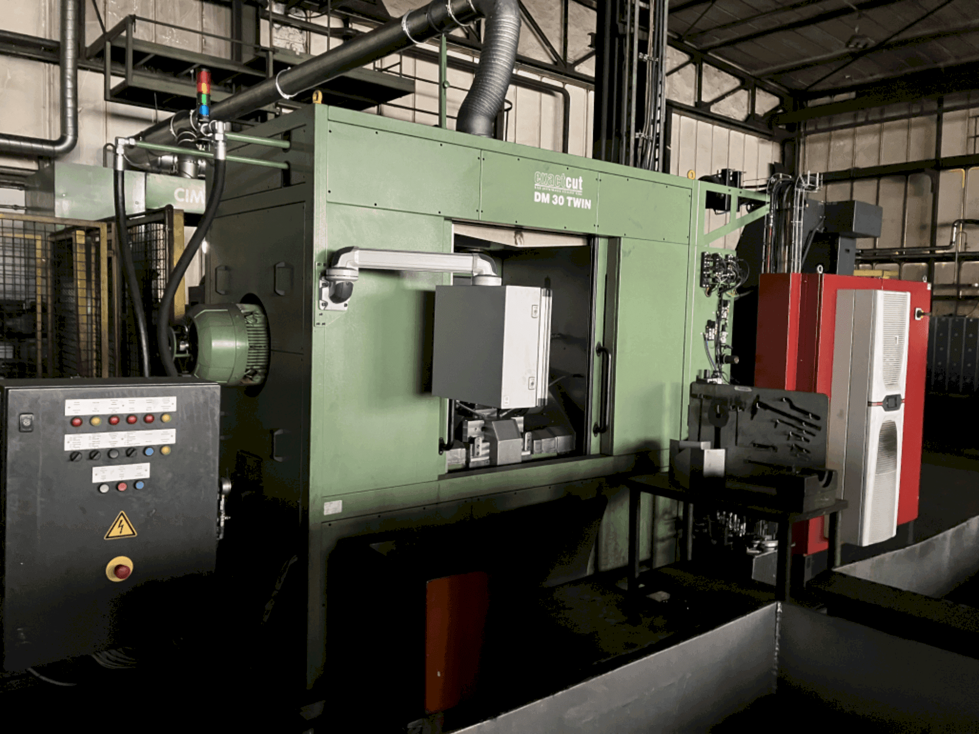 Masina ExactCut DM 30 TWIN eestvaade
