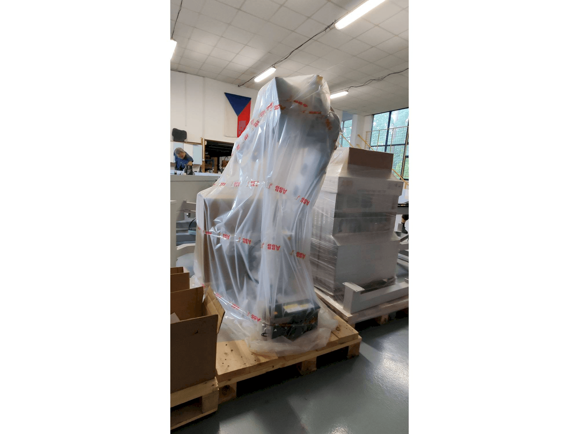 Masina ABB IRB 4600 eestvaade