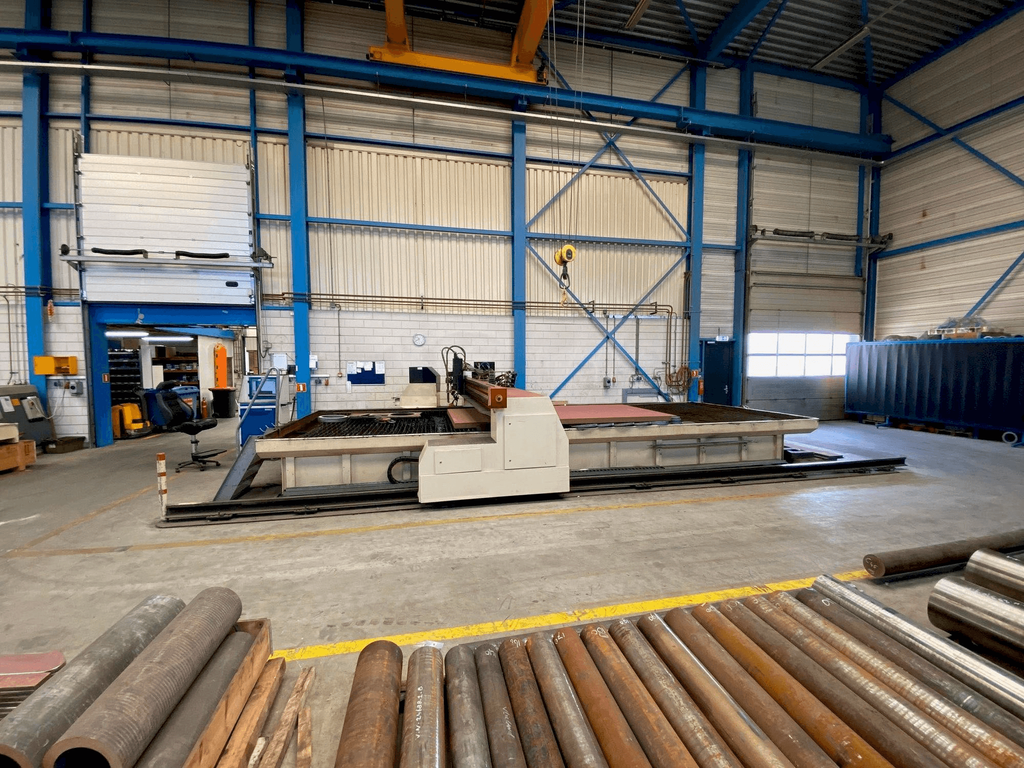 Masina Stako type Magnum CNC eestvaade