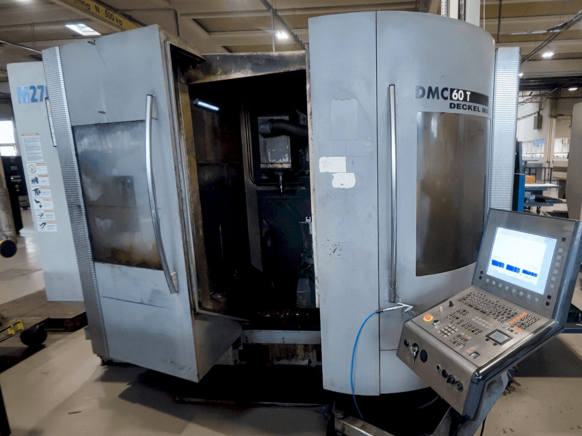 Masina DECKEL MAHO DMC 60T eestvaade