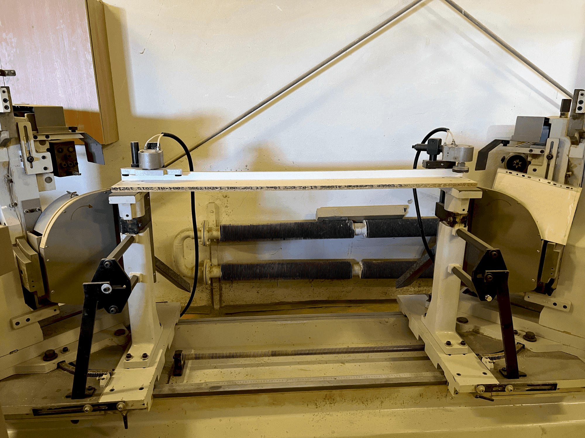 Masina PADE NS21 eestvaade