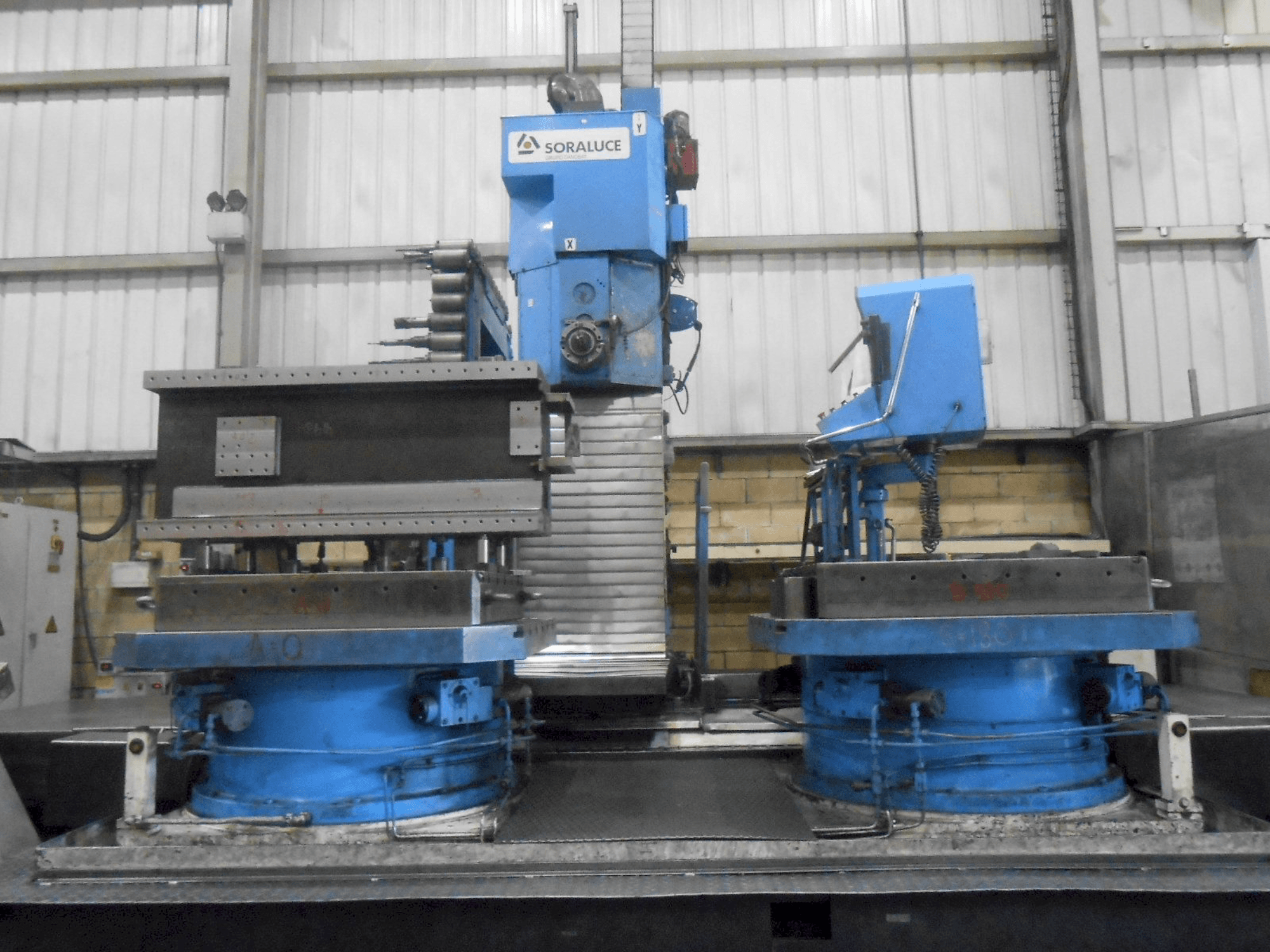 Masina Soraluce CMH-100 eestvaade