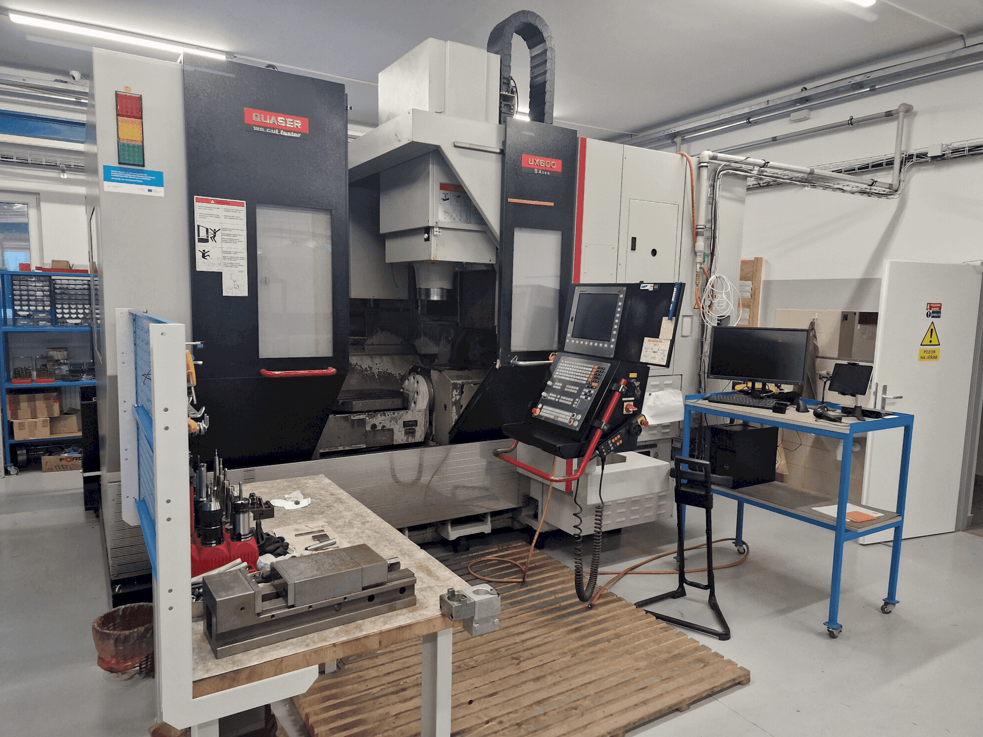 Masina Quaser UX600/15C eestvaade