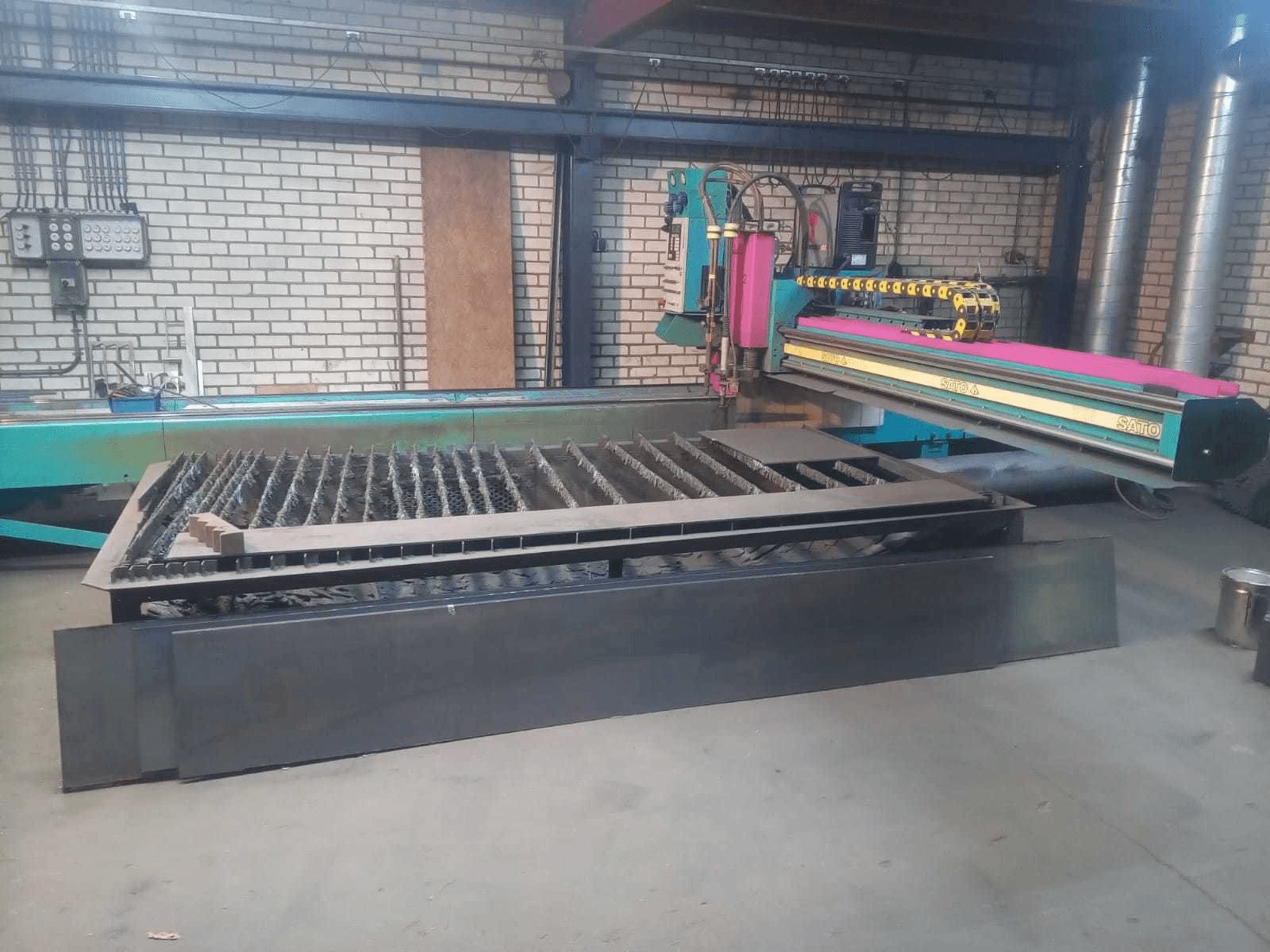 Masina SATO SATRONIK C2500 eestvaade