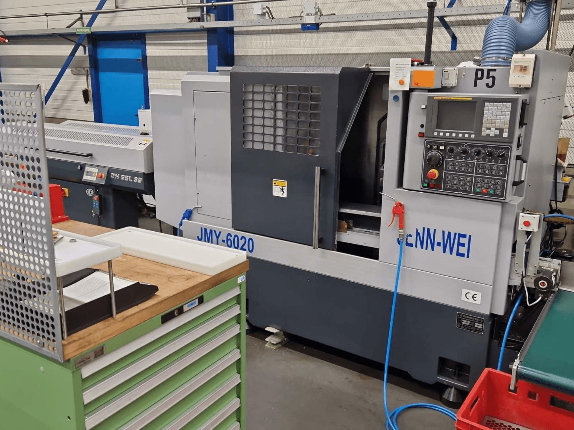 CNC-treipink, mudel JMY-6020, cNN-WEI, esiplaanilt vaadatuna. Omadused juhtpaneel, hädaseiskamine ja jahutusvedeliku liin.