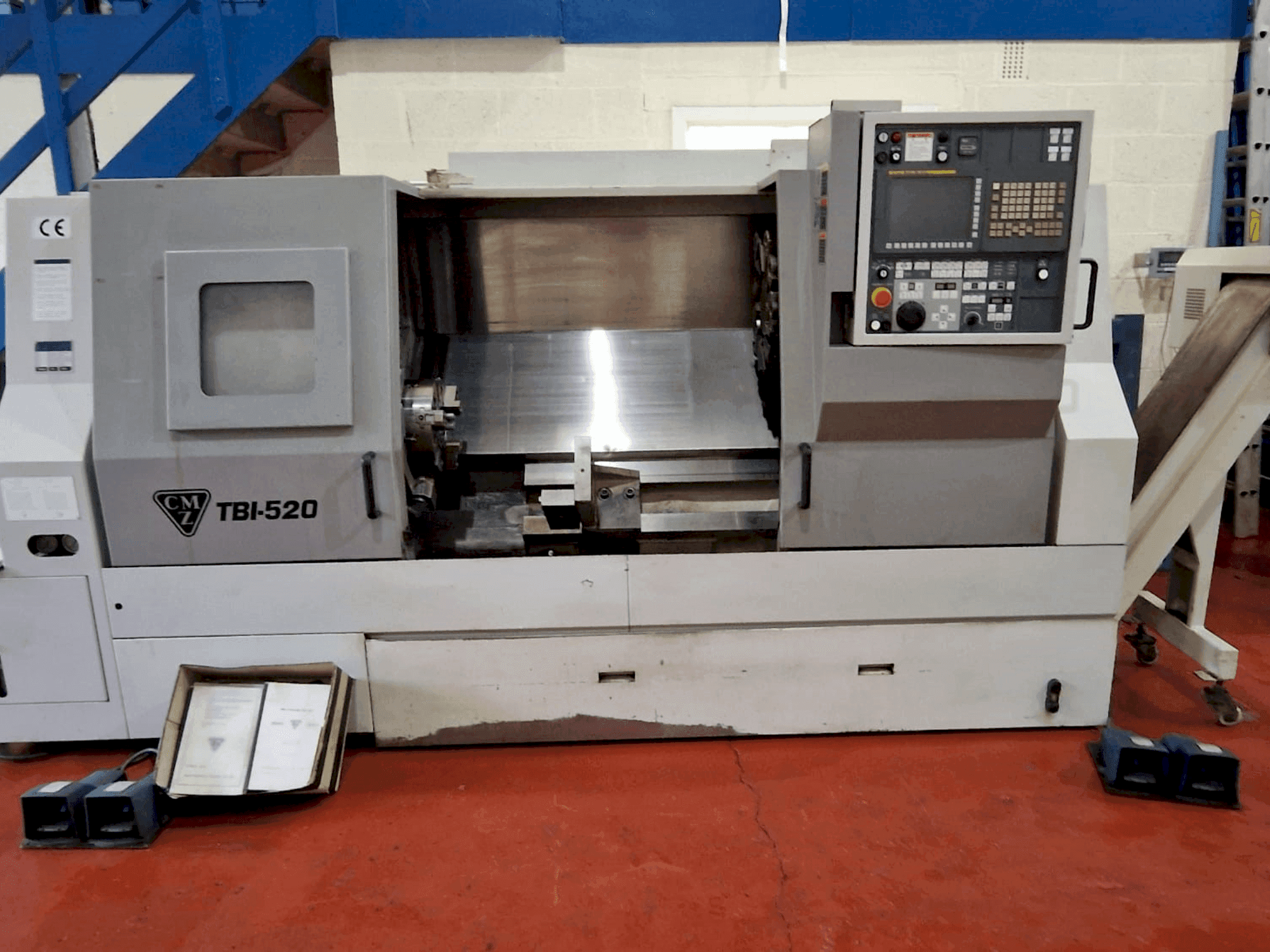 Masina CMZ TBI 520 CNC eestvaade