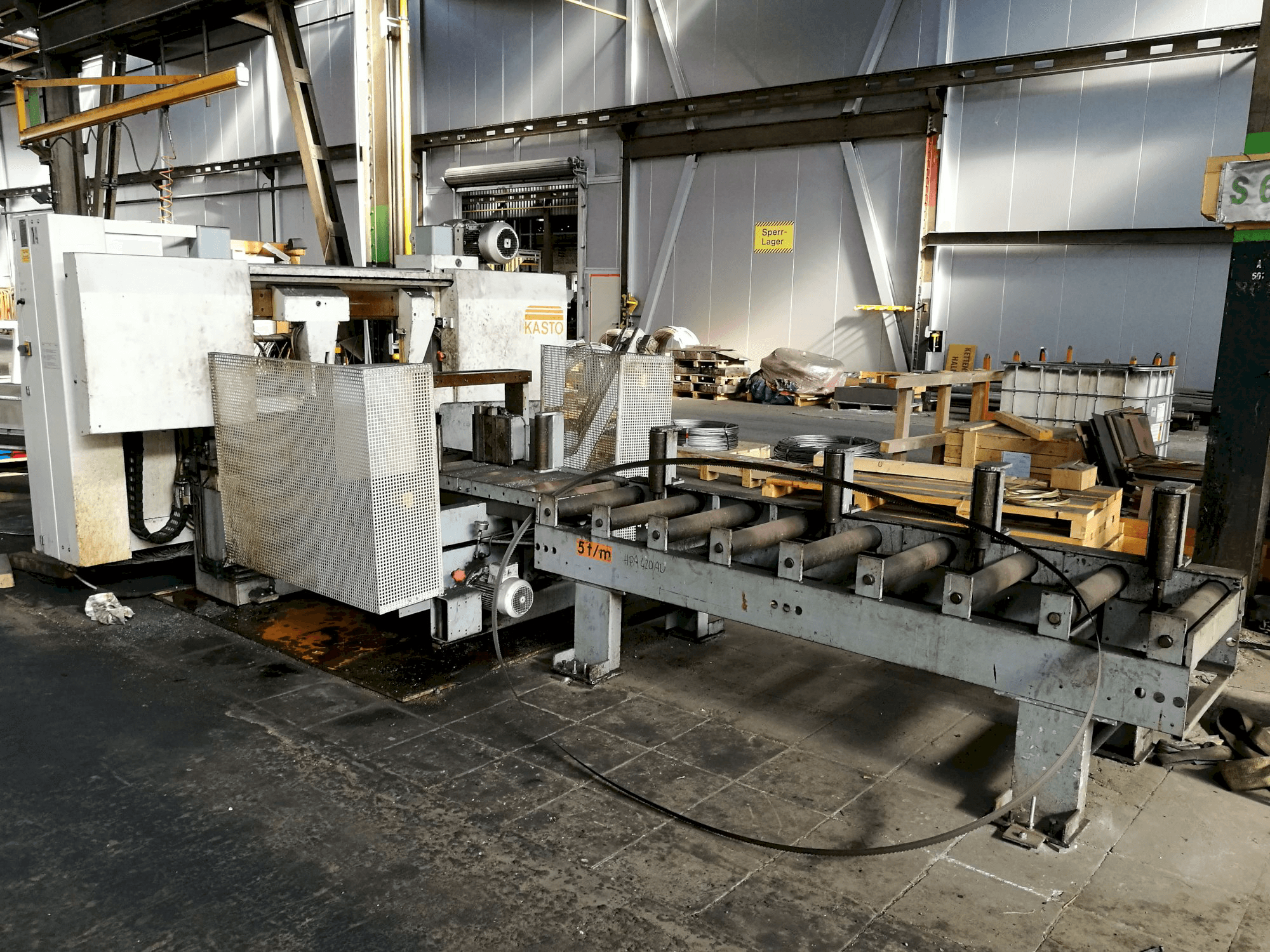 Masinavaade KASTO HBA 420 AU paremalt