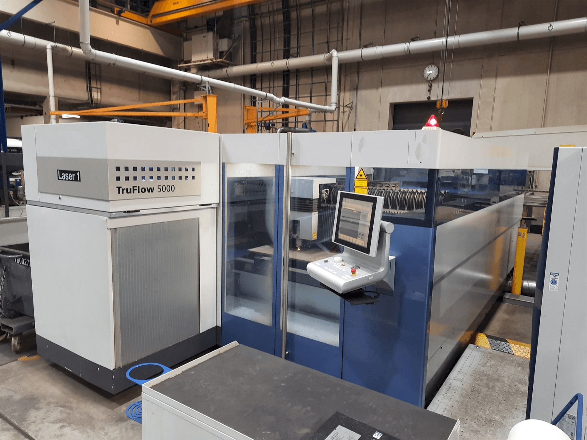 Masina Trumpf L 3030 with Liftmaster eestvaade