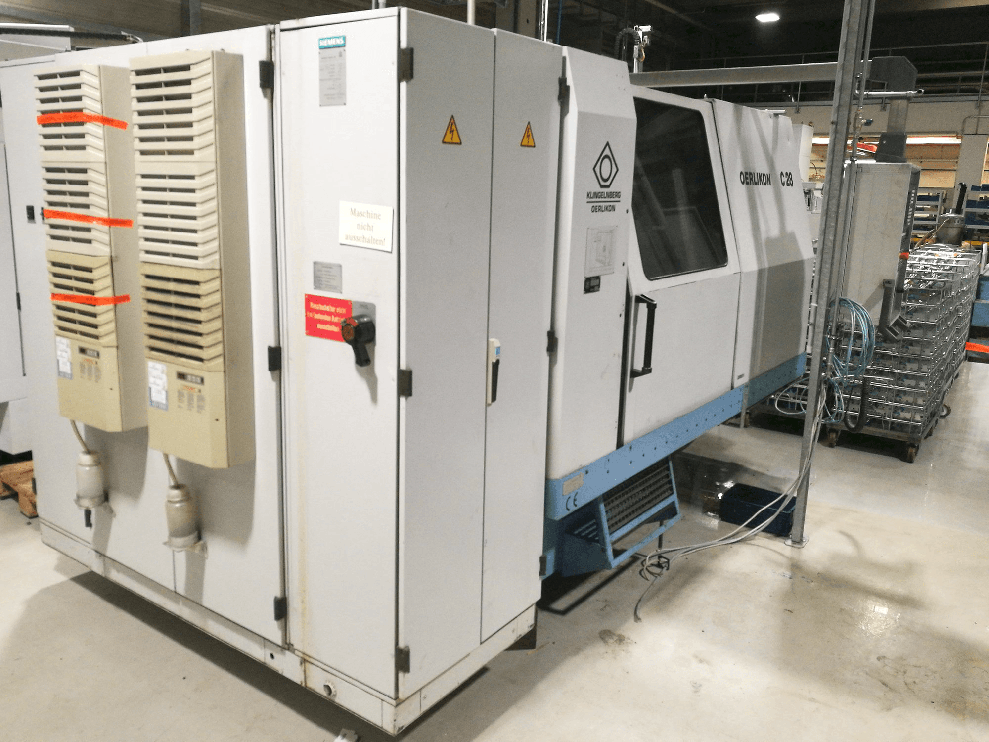 Masinavaade Oerlikon C28 paremalt