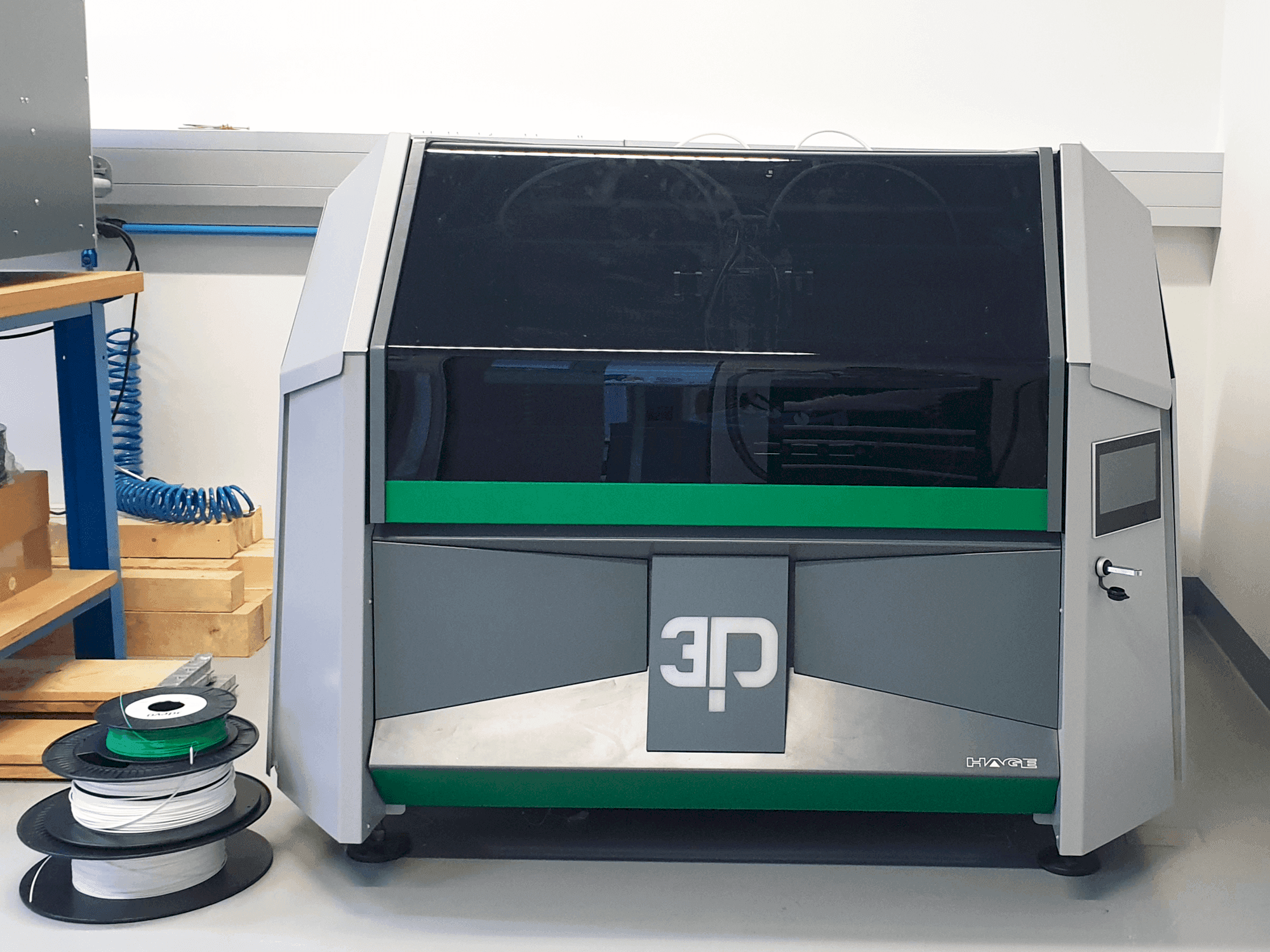 Masina HAGE 3D 140 L-B eestvaade