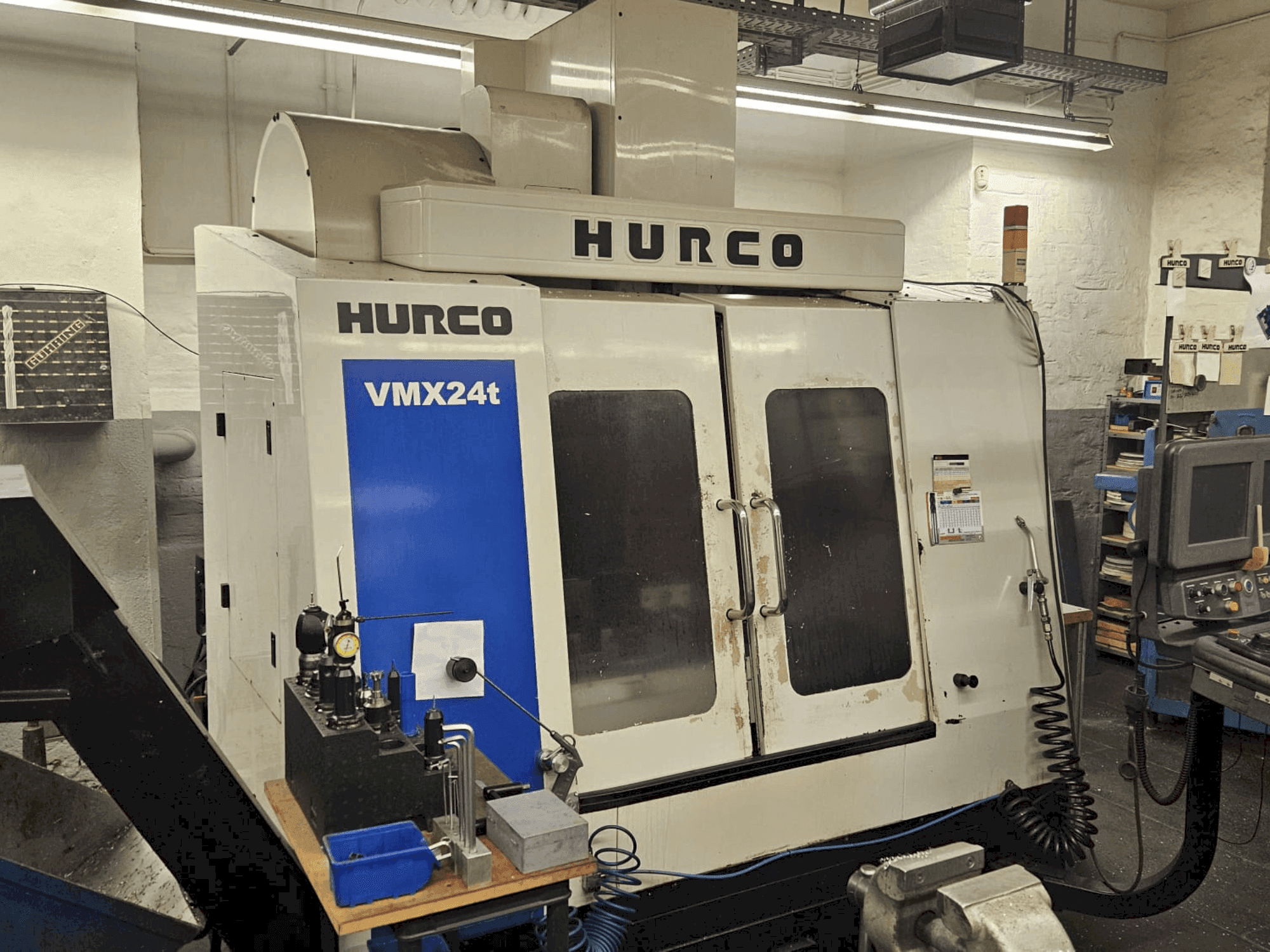 Masina Hurco VMX 24t eestvaade