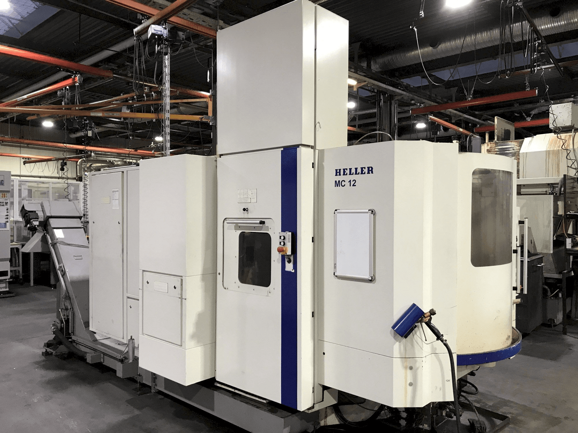 Masina HELLER MC 12 eestvaade