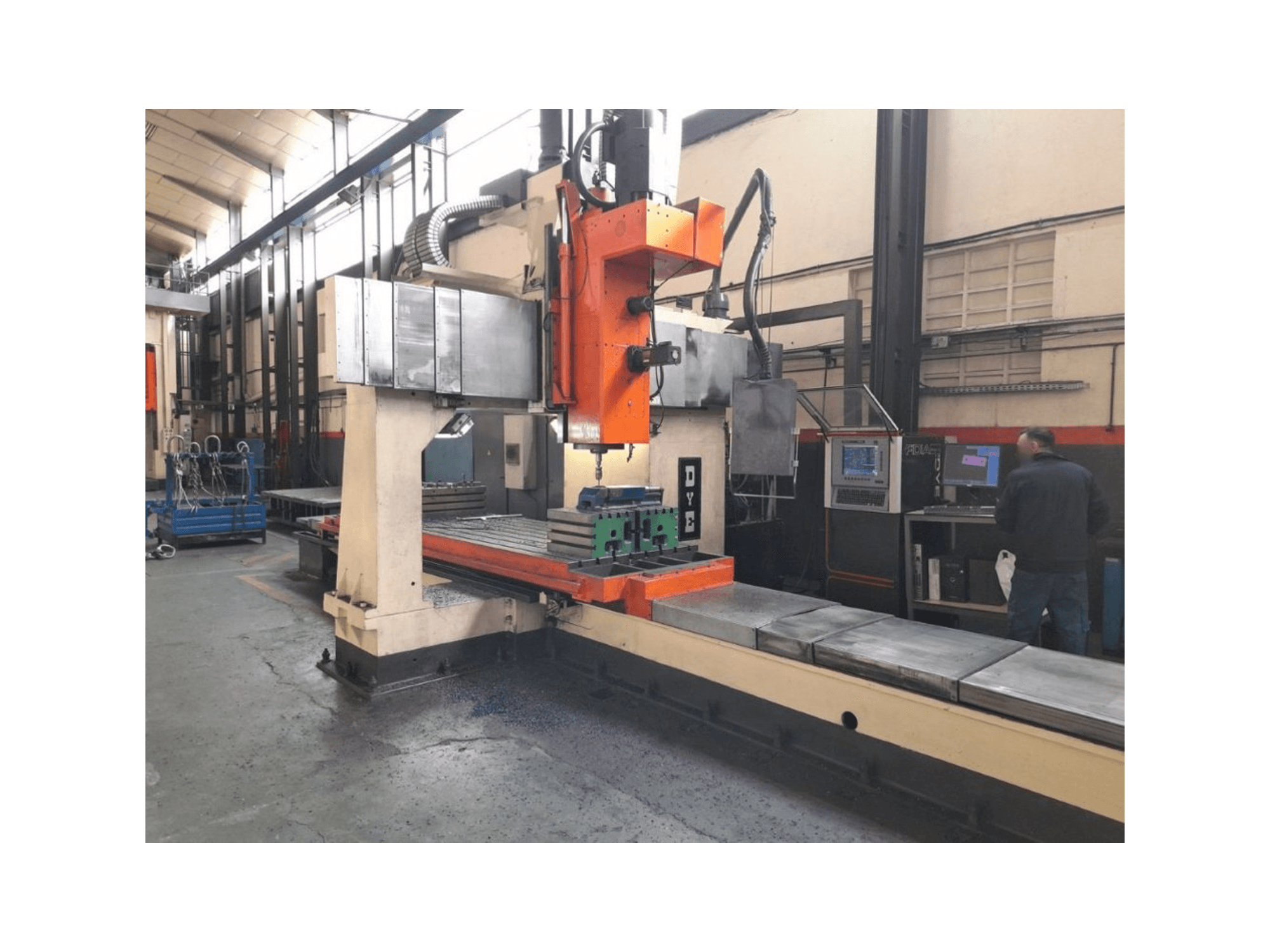 Masina DYE FBF-C-N/C eestvaade