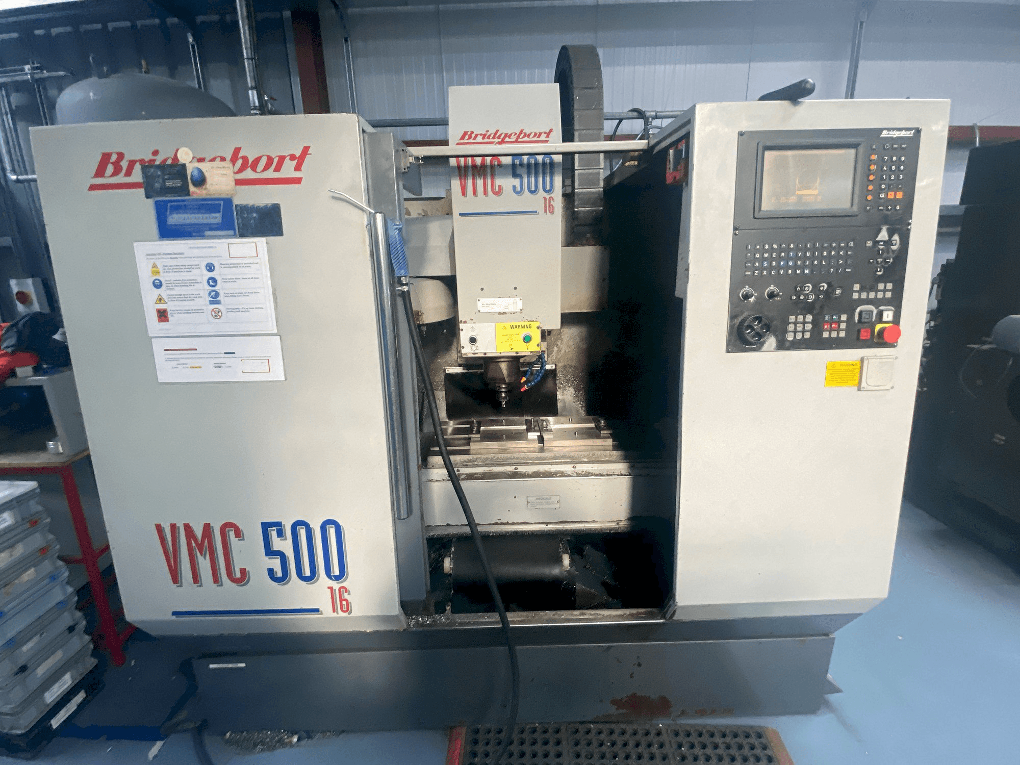 Masina Bridgeport VMC 500/16 eestvaade