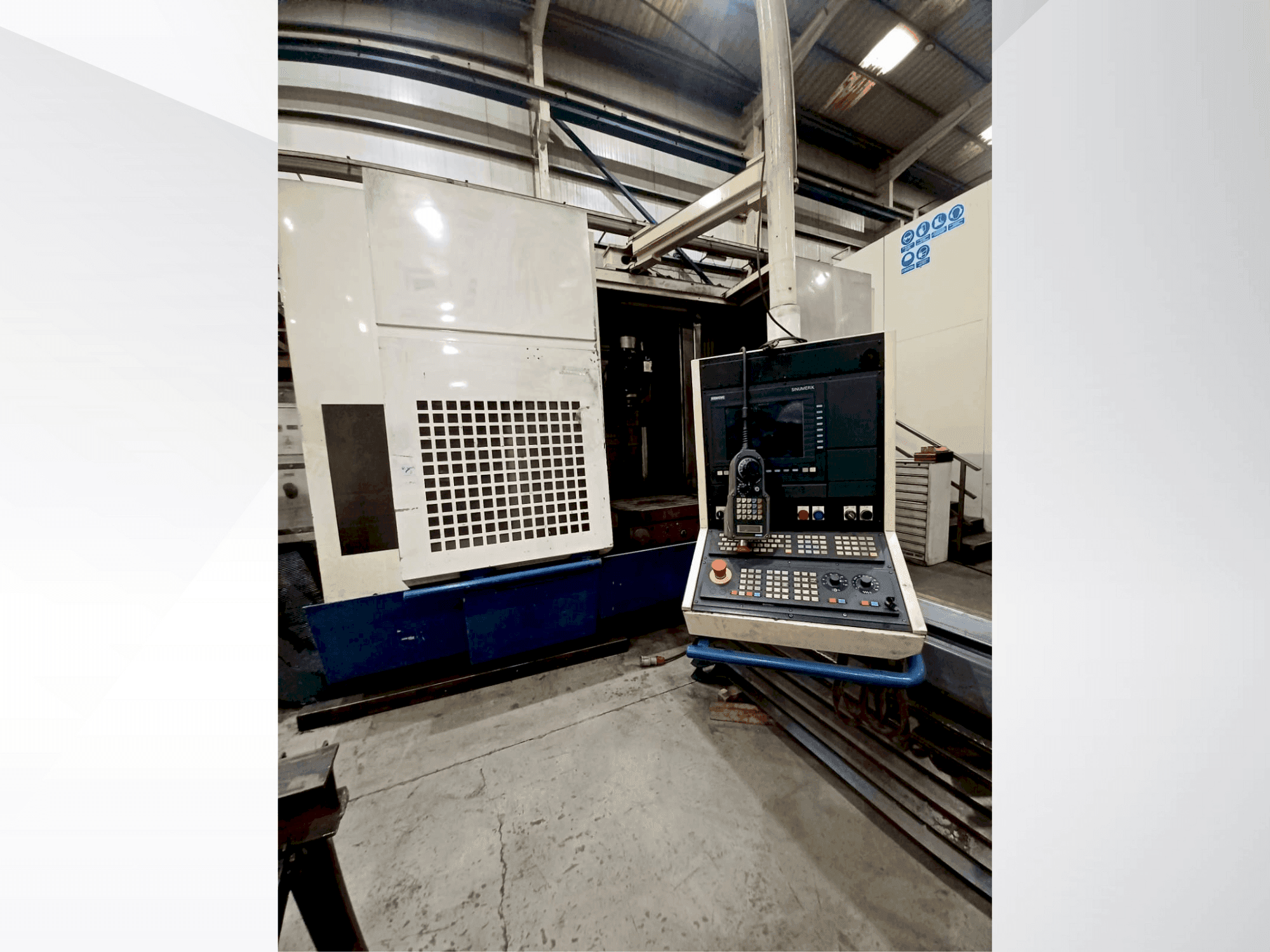 Masina Huron EX-C eestvaade