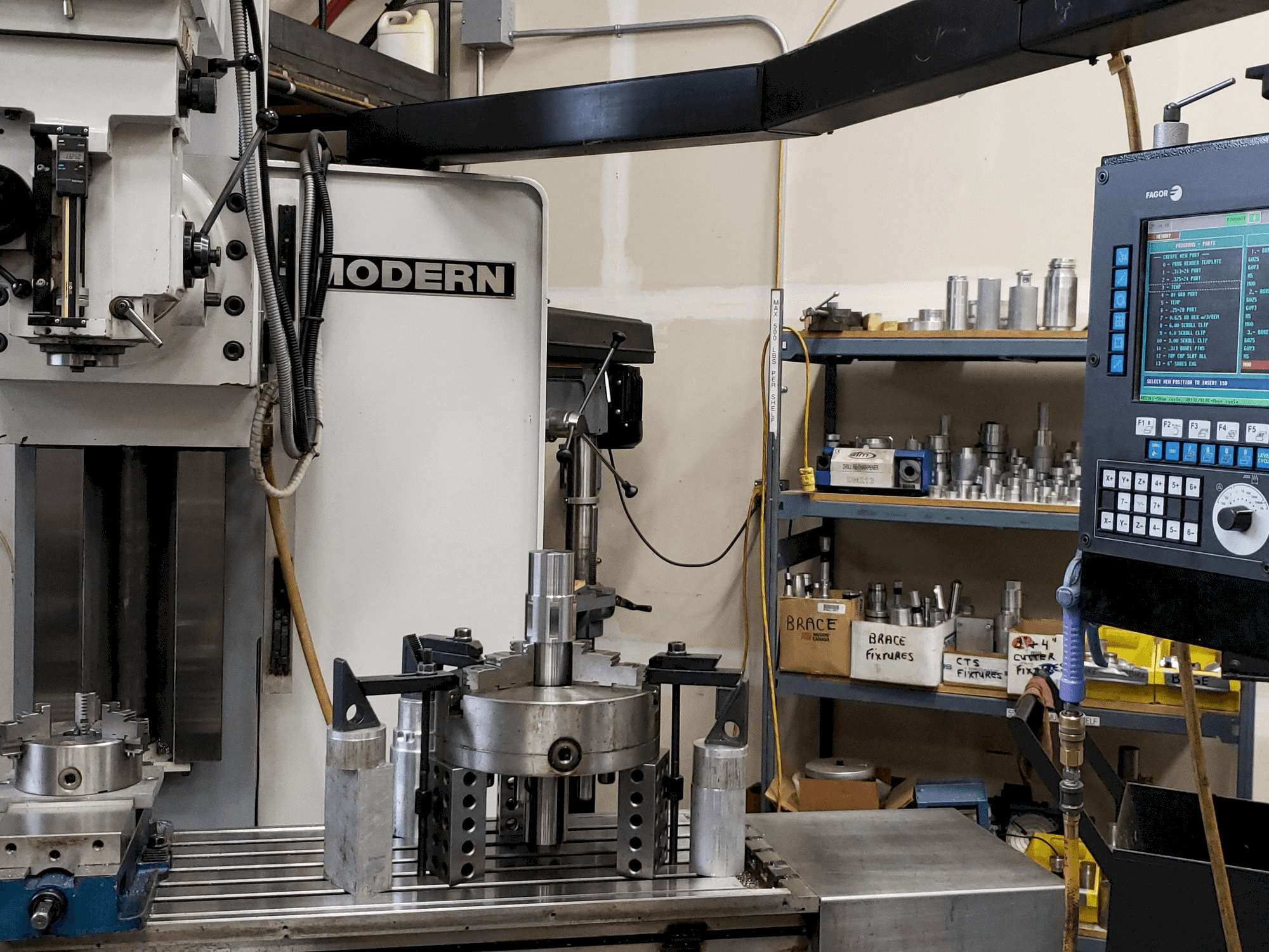 Masina Modern MB 20 eestvaade