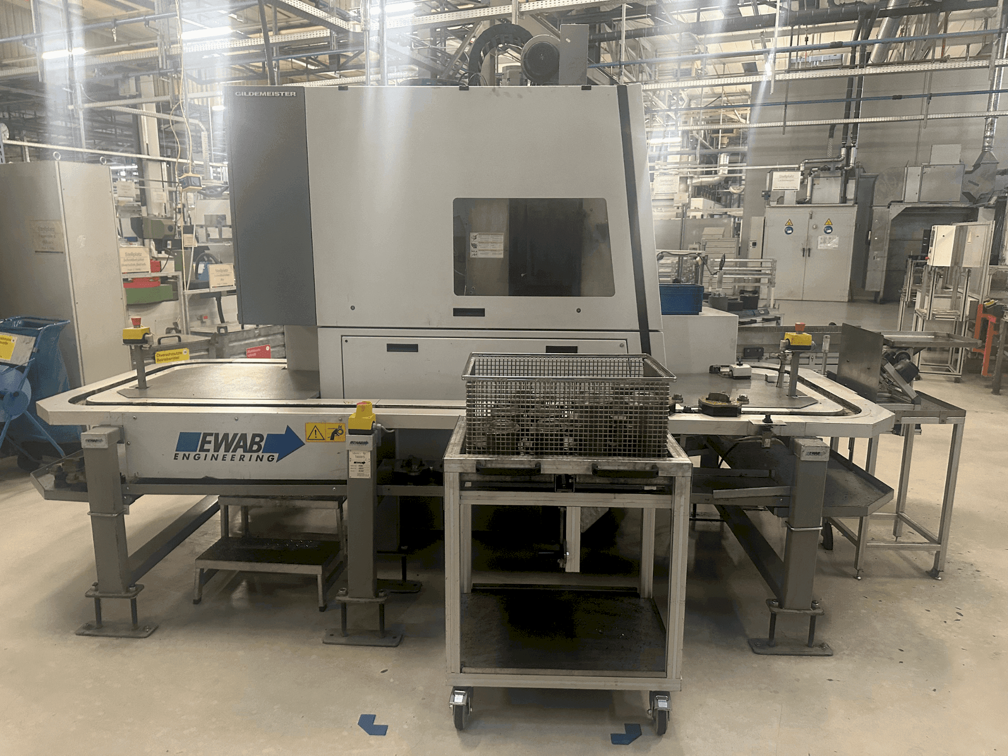 Masina DMG Gildemeister CTV 250 eestvaade