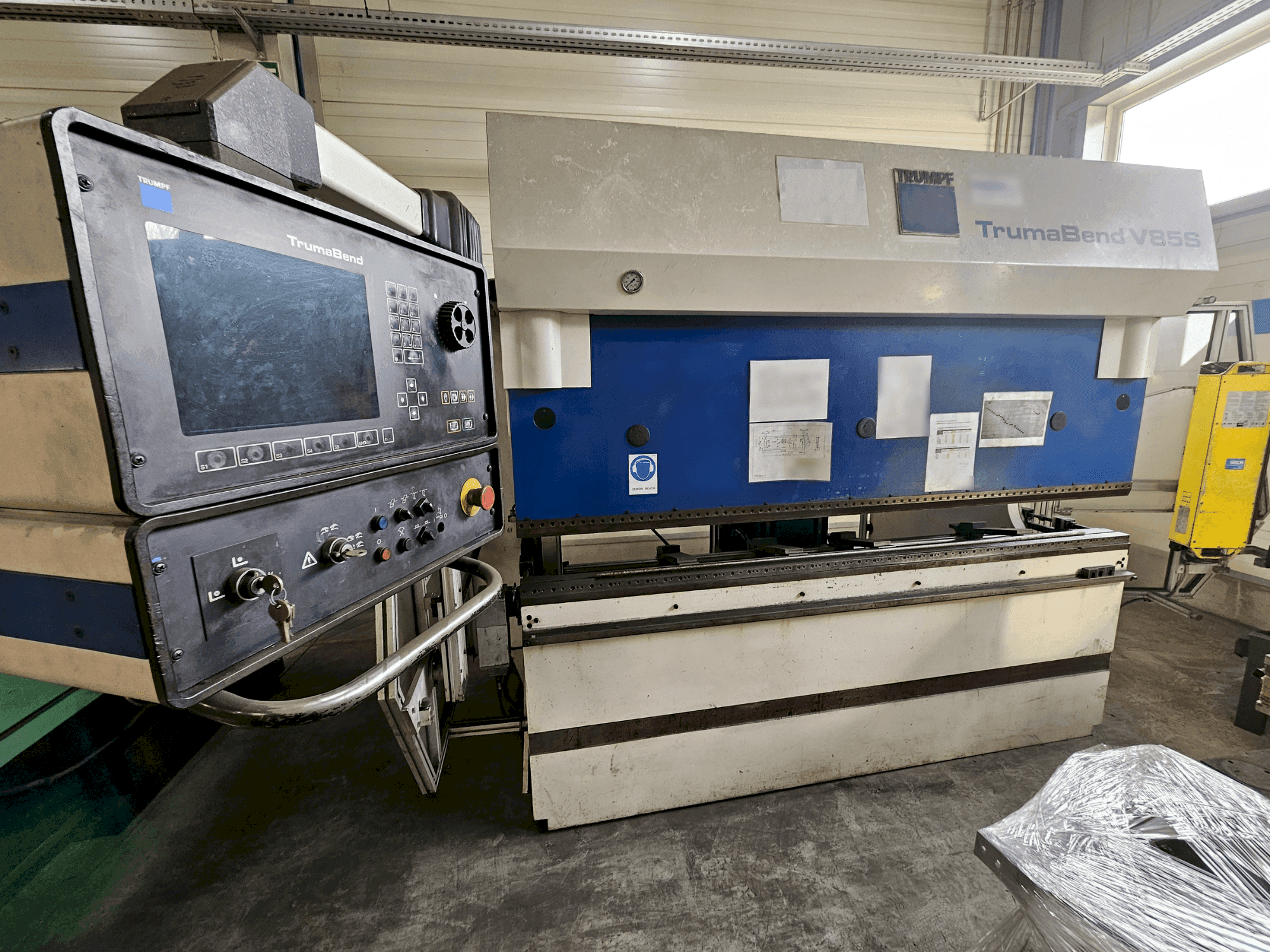 Masina TRUMPF TRUMABEND V85S eestvaade