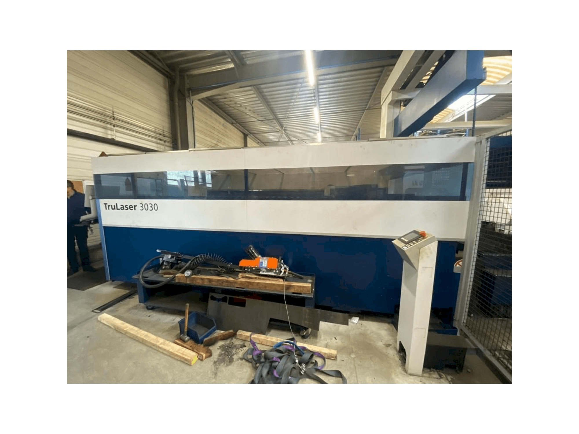 Masina Trumpf Trulaser 3030 L20 eestvaade