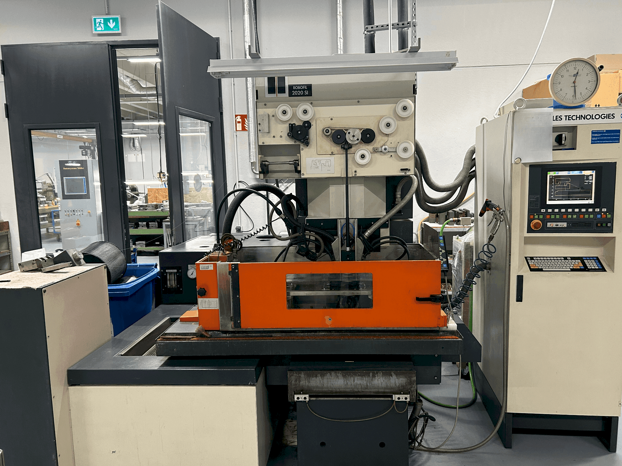 Masina CHARMILLES ROBOFIL 2020 SI eestvaade