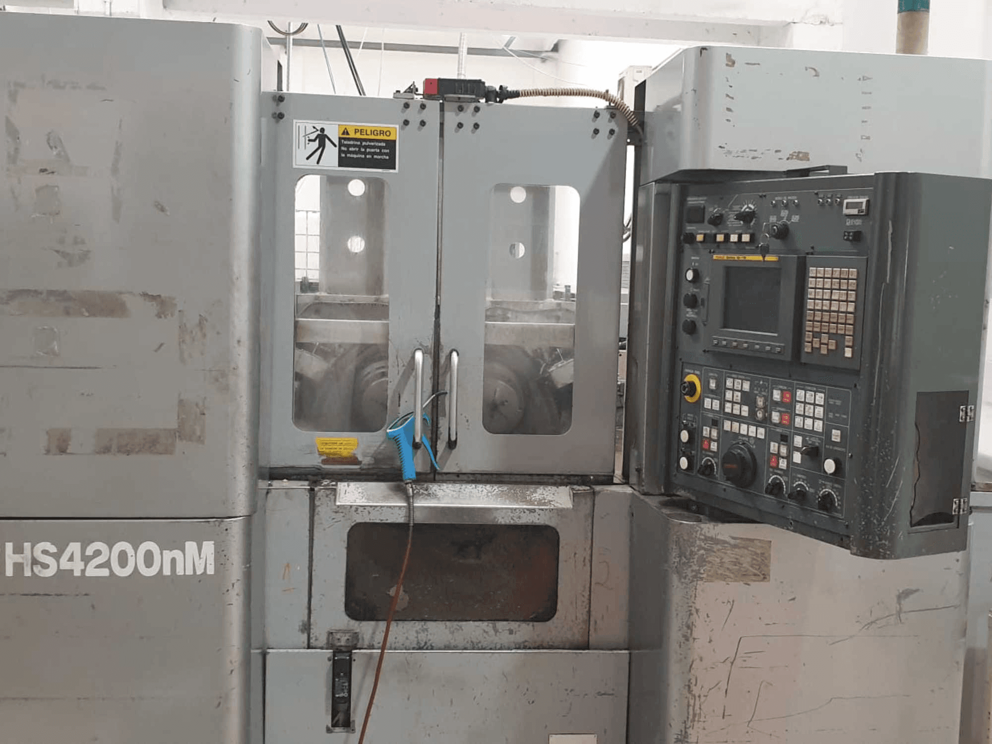 Masina KITAKO HS4200NM eestvaade