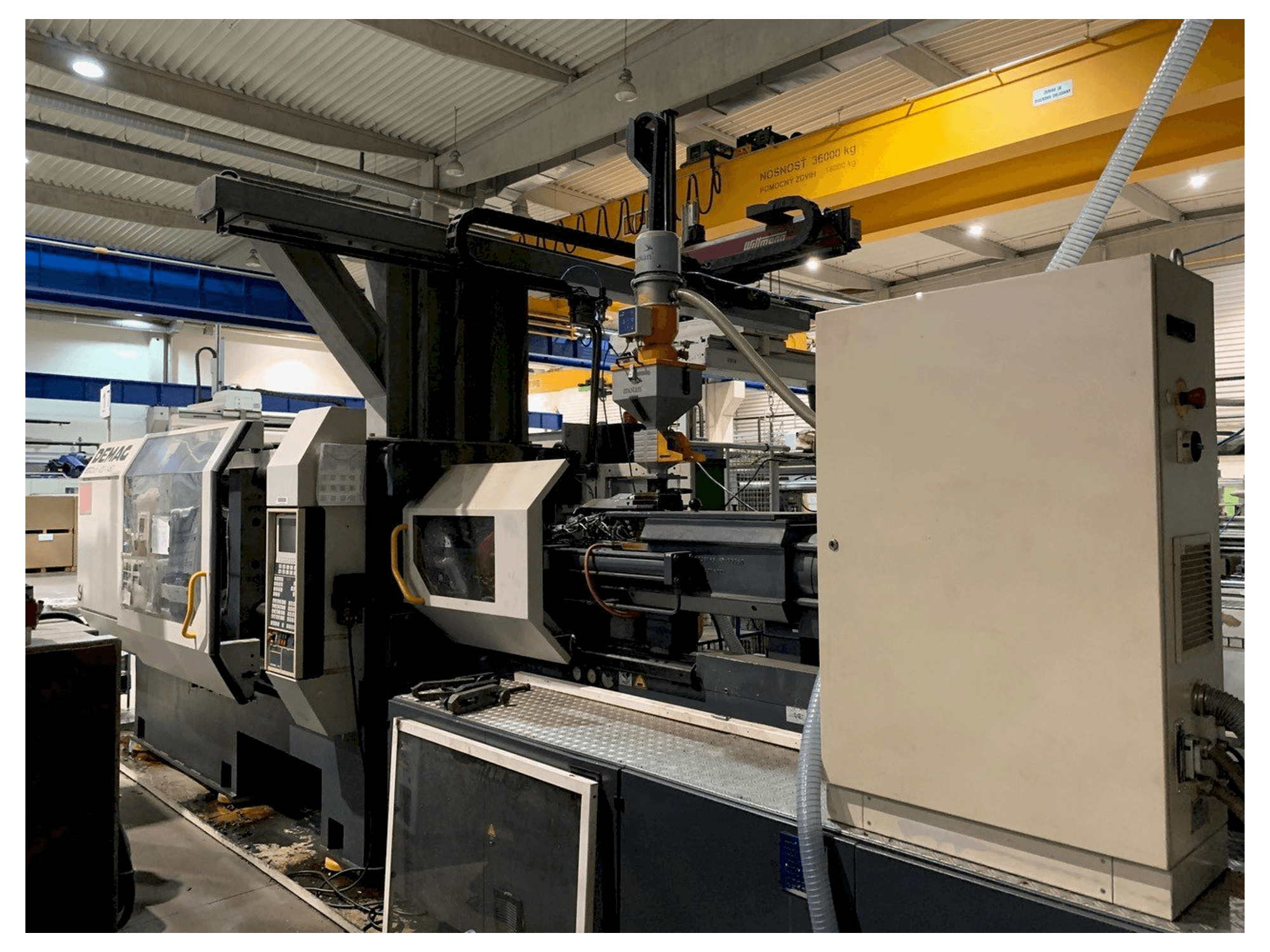 Masina DEMAG Ergotech 4200-1450 eestvaade