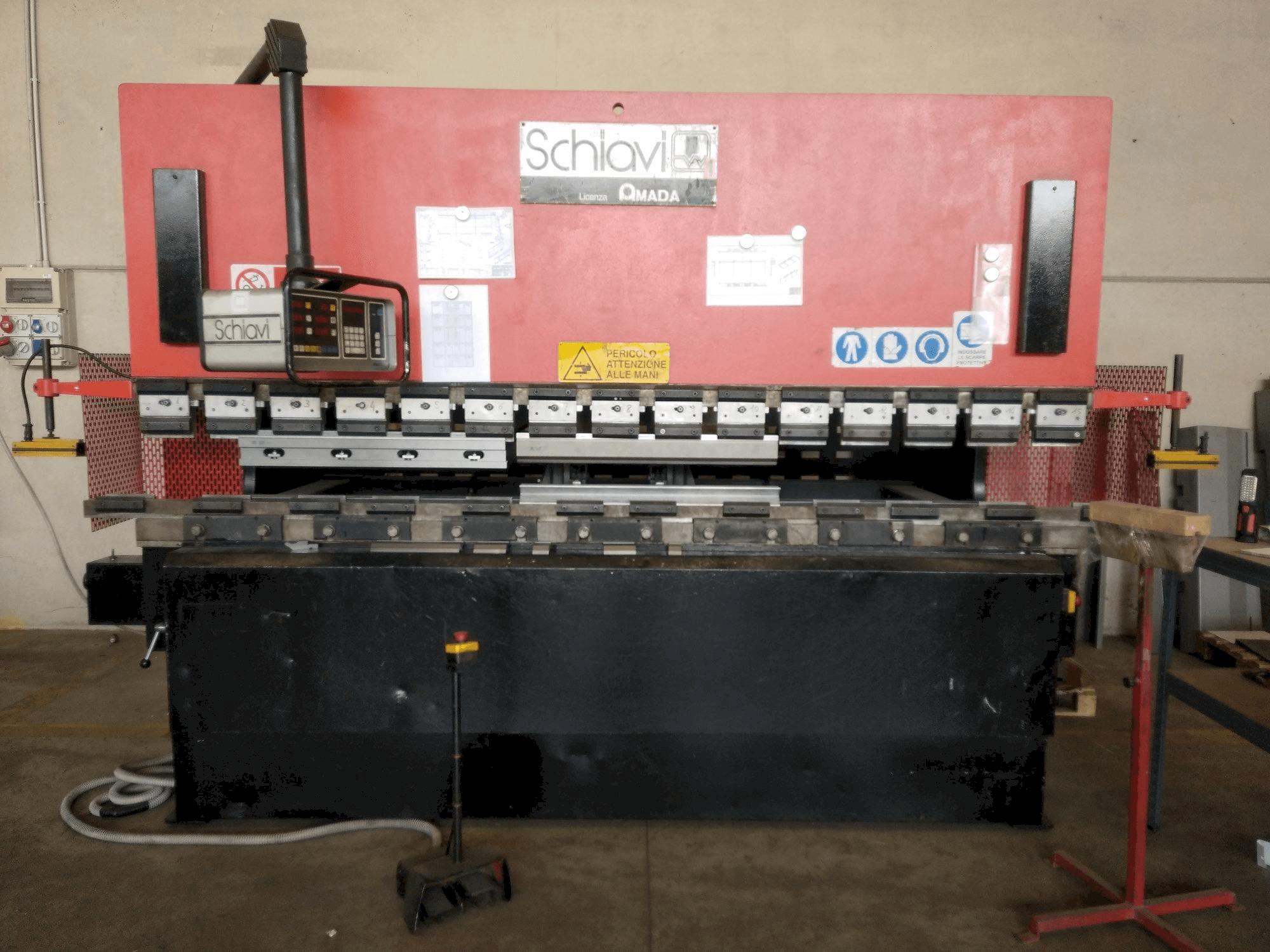 Masina Schiavi ITS 103 eestvaade