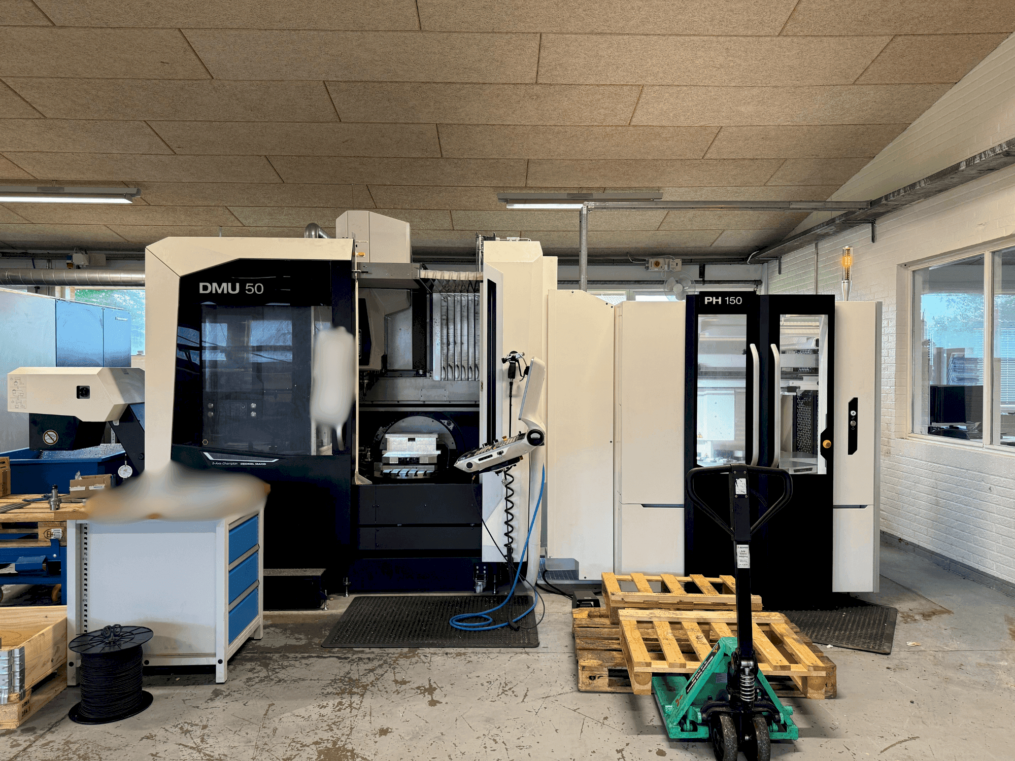 Masina DMG MORI DMU 50 + PH 150 eestvaade
