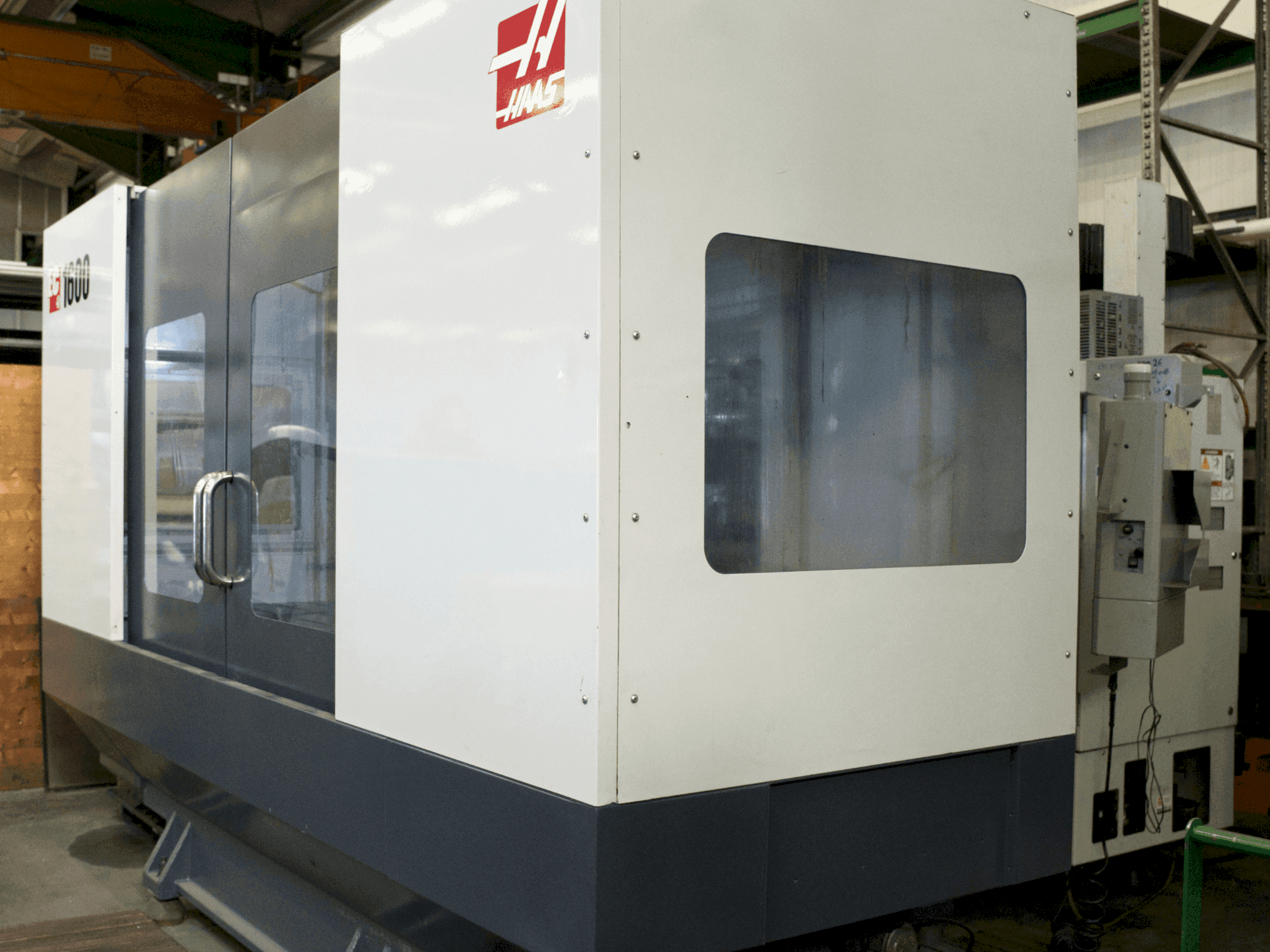 Masina HAAS EC-1600 eestvaade