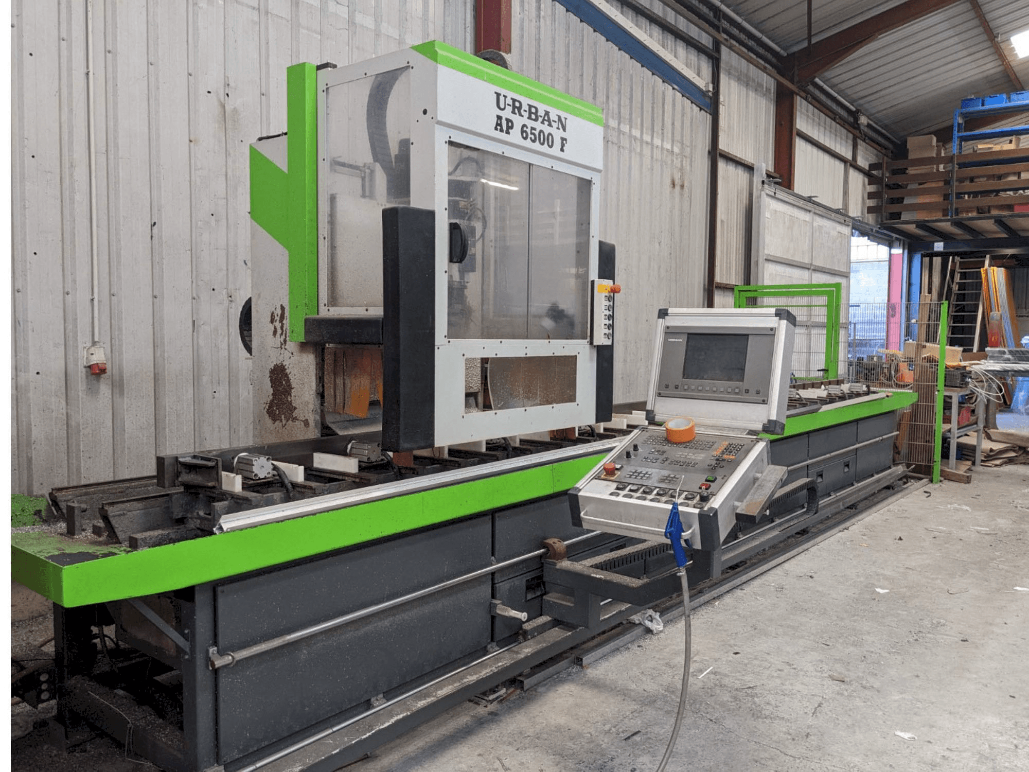 Masina URBAN AP6500 eestvaade