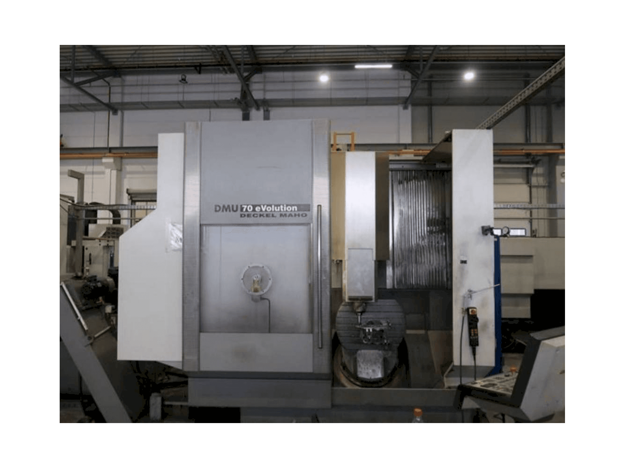 Masina DECKEL MAHO DMU 70 eVolution eestvaade