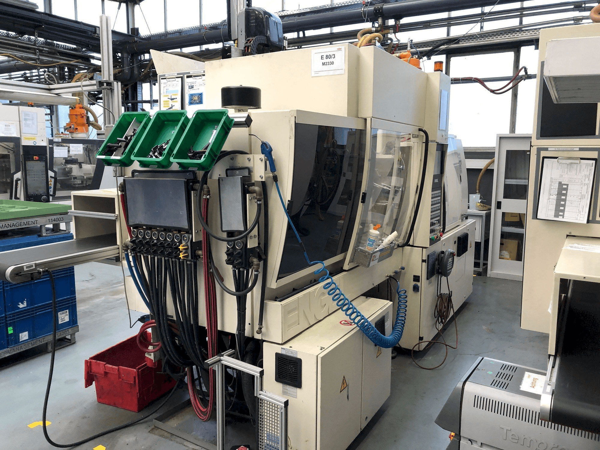 Masina ENGEL Victory 330/80 eestvaade